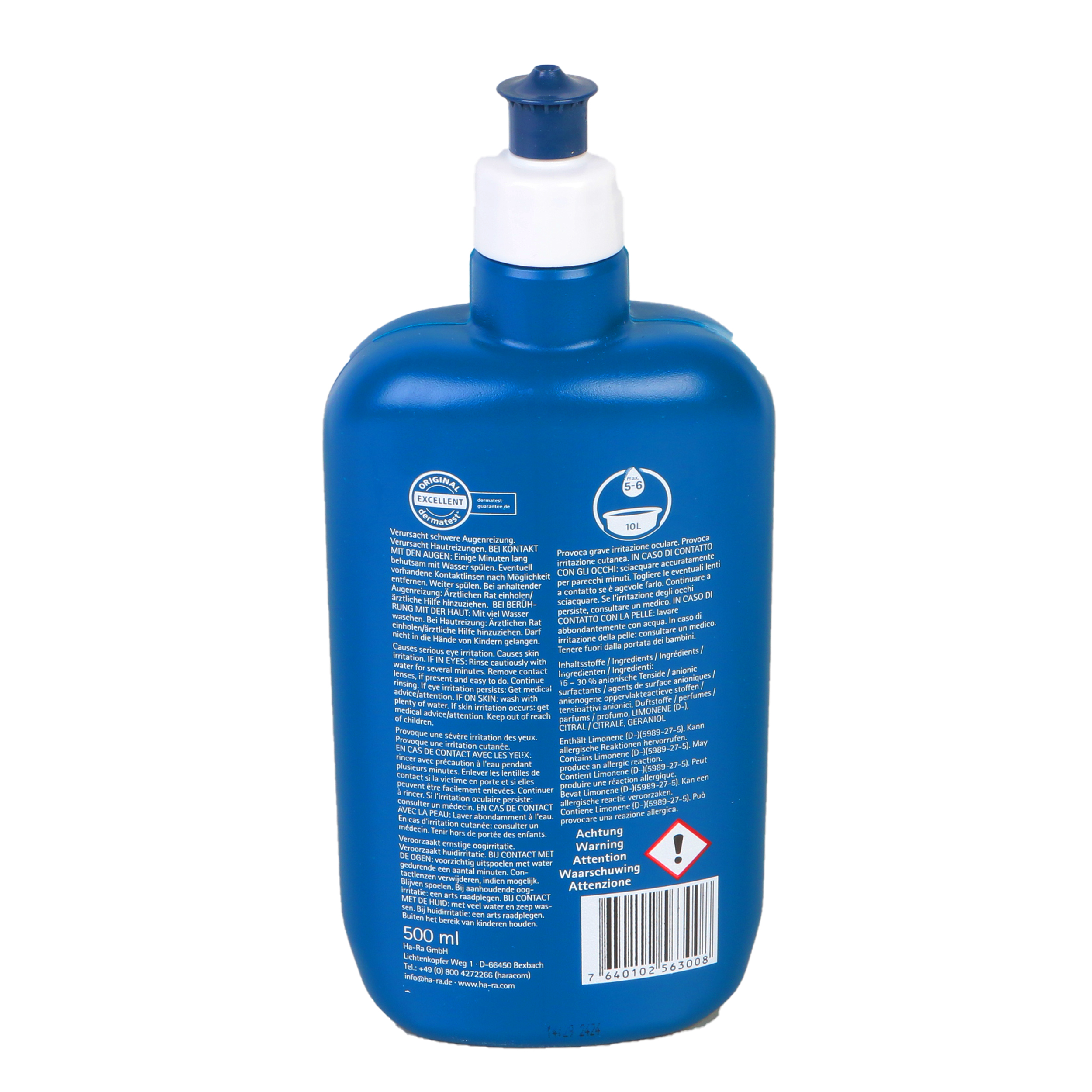 Blaue Plastikflasche mit weißem Deckel, enthält Flüssigkeit. Text und Etiketten sind aufgedruckt.