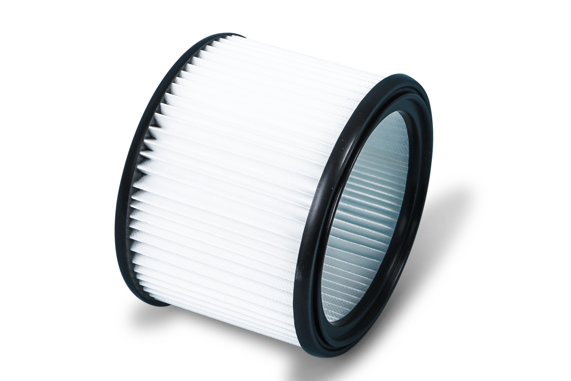 Ein weißer zylindrischer Luftfilter mit schwarzen Ringen an beiden Enden.