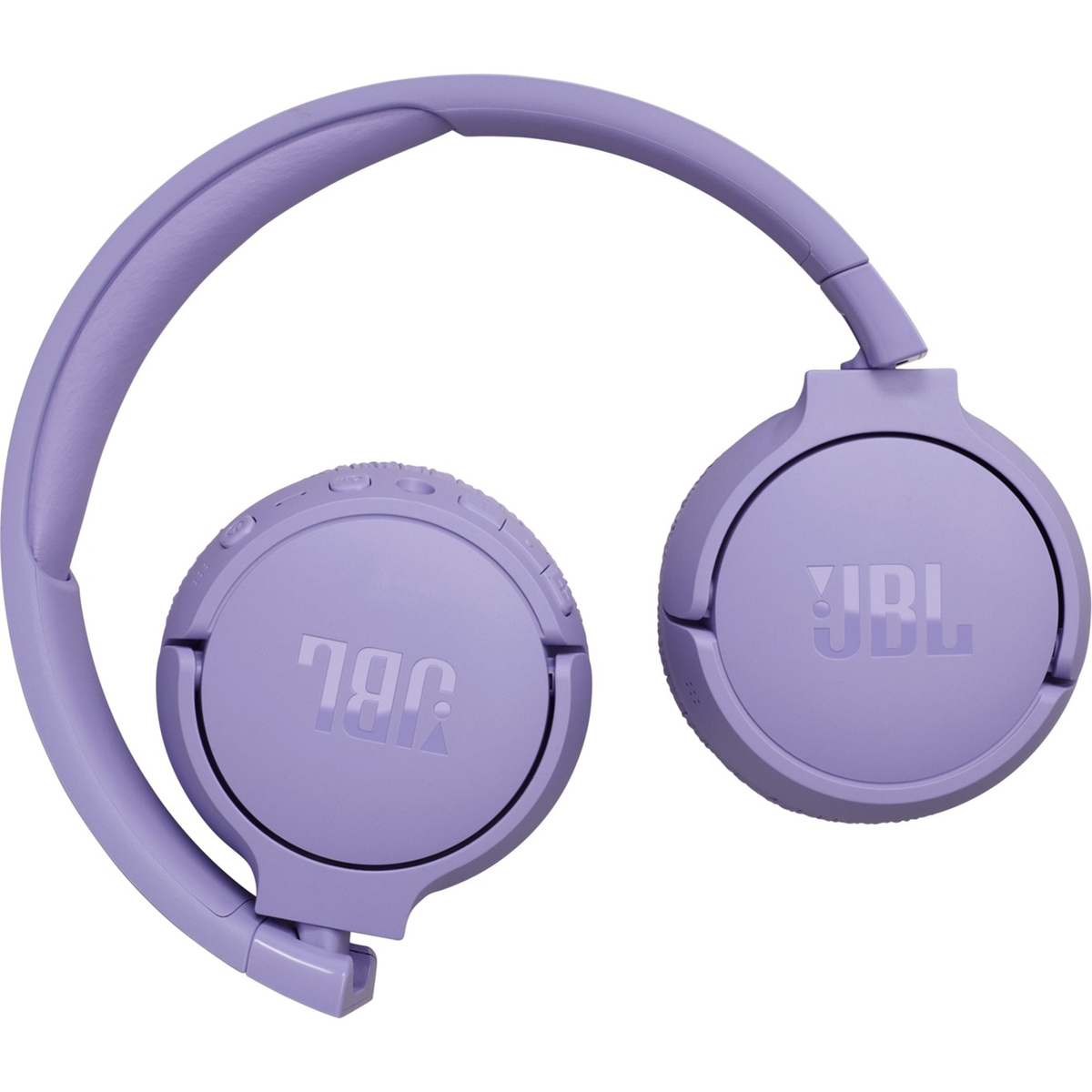 Paar lila JBL-Kopfhörer. Die Kopfhörer sind zusammengeklappt. Das JBL-Logo ist auf der Seite der Kopfhörer sichtbar.