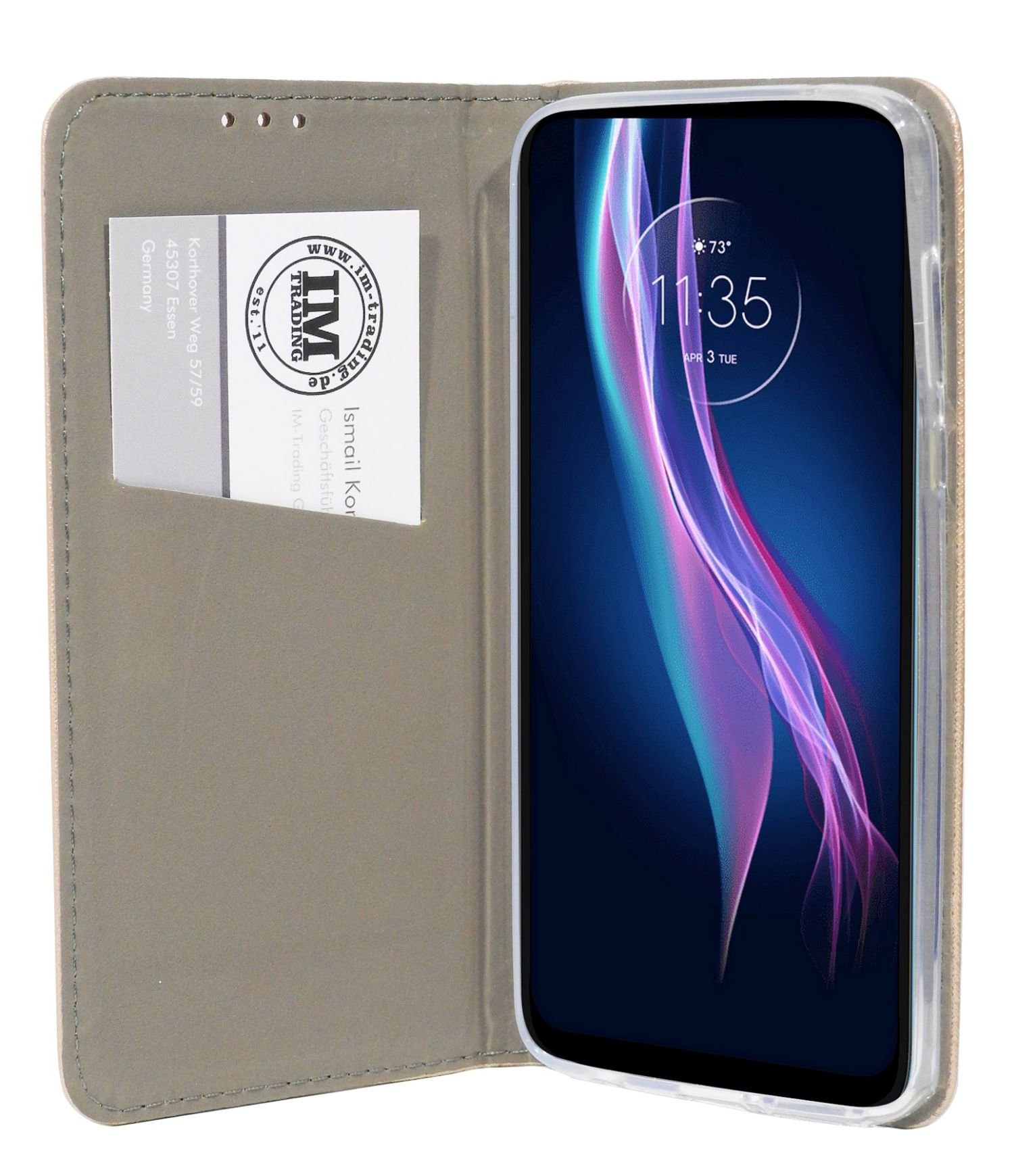 Ein Smartphone in einer Hülle, geöffnet, um den Bildschirm und einen Kartensteckplatz zu zeigen. Das Telefon zeigt die Uhrzeit an.