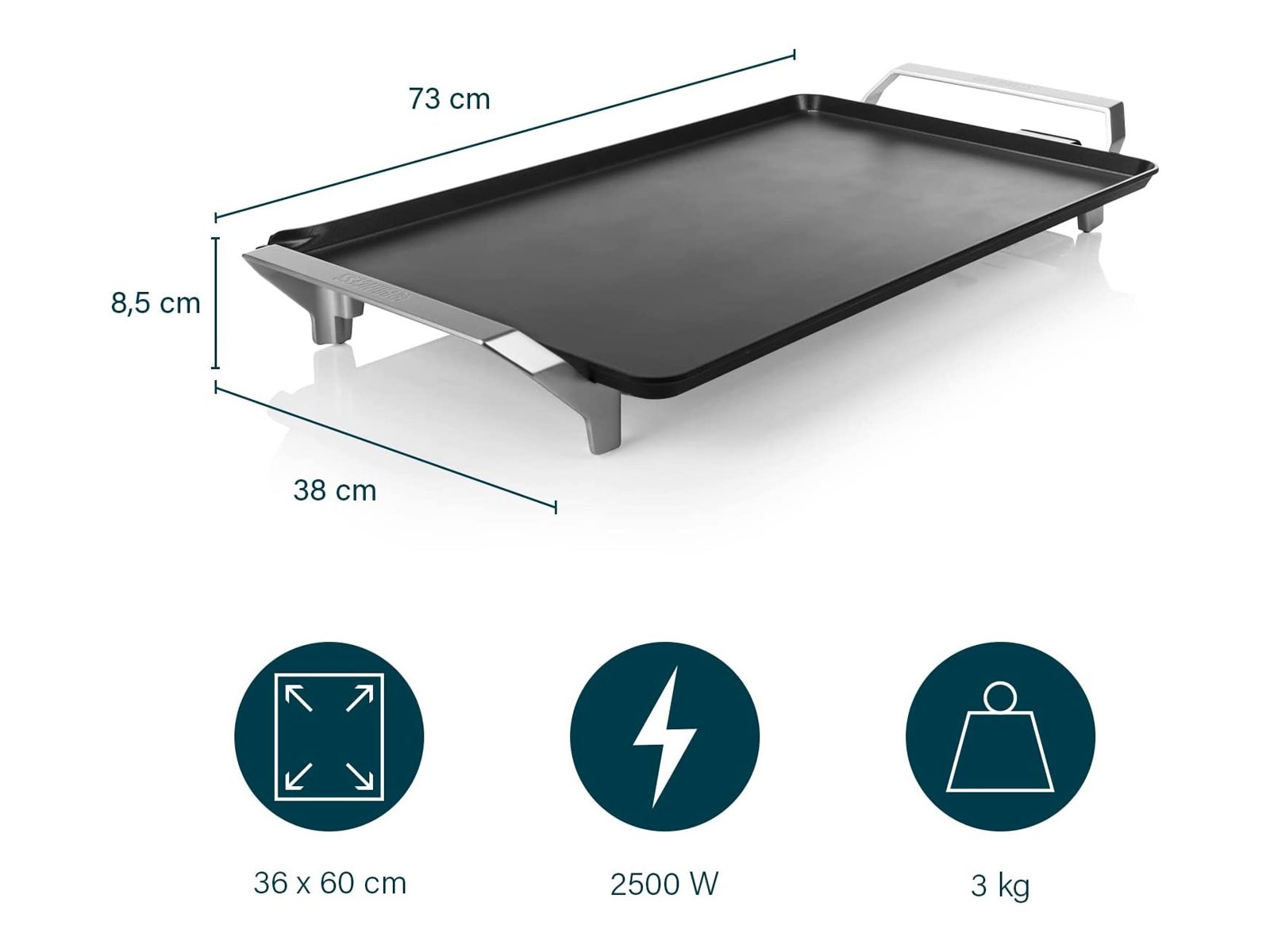 Una piastra nera con dimensioni: 73 cm lunghezza, 38 cm larghezza, 8,5 cm altezza. Caratteristiche: 36x60 cm, 2500W, 3kg.