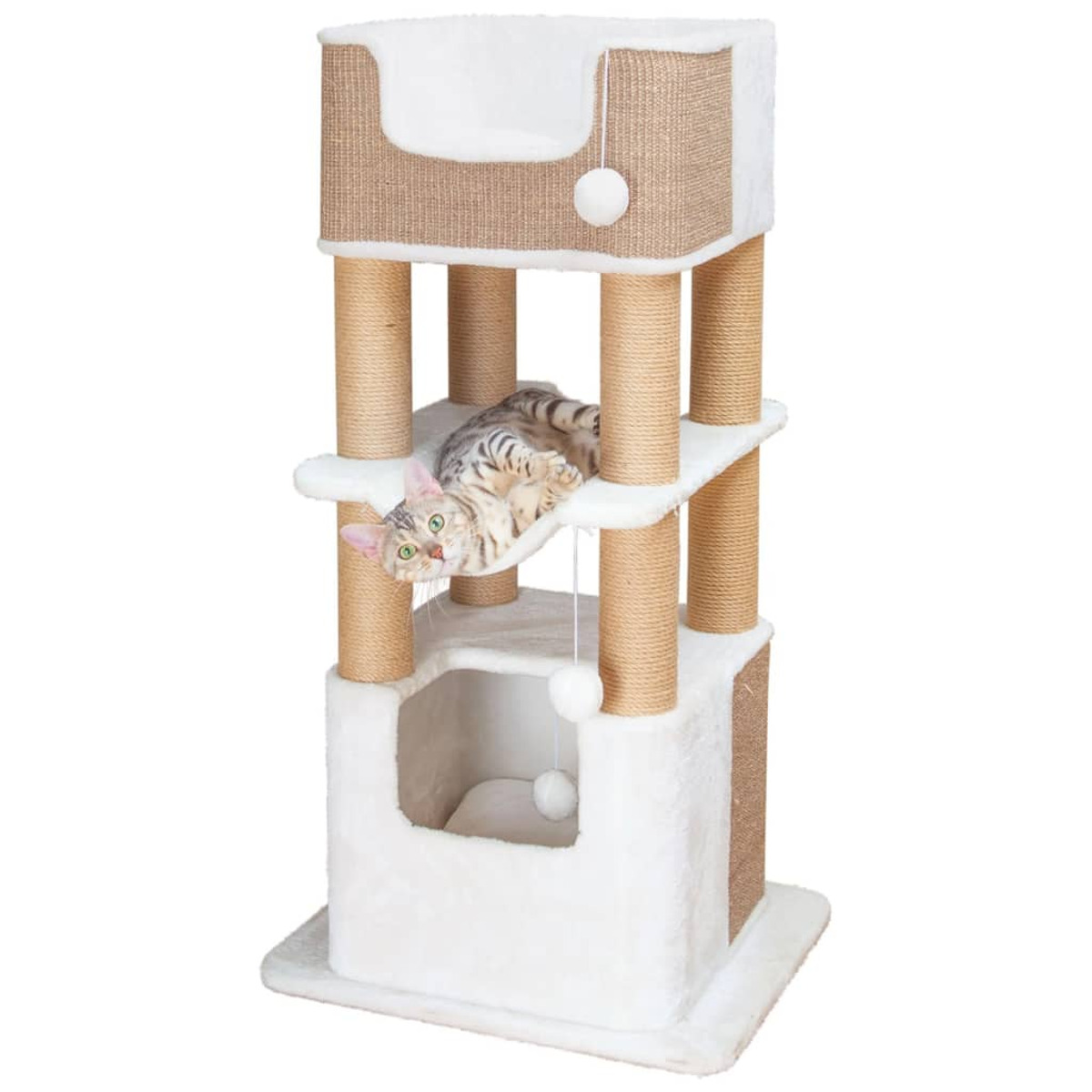 Albero per gatti con gatto. Livelli multipli, colori beige e bianco. Sfondo bianco.