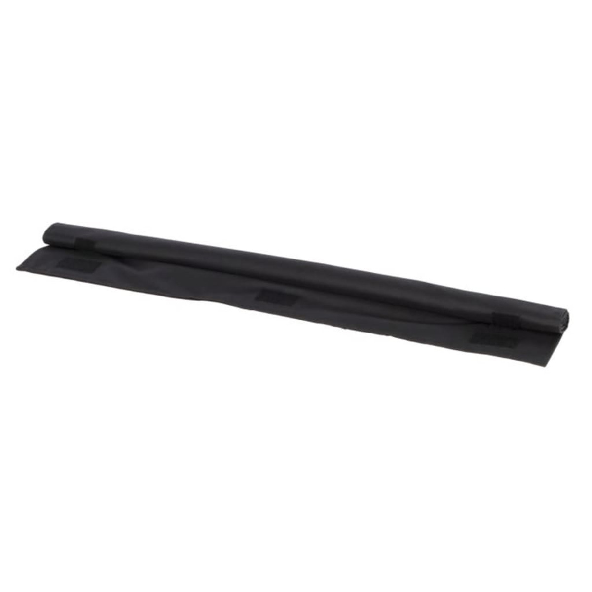 Un tappetino nero arrotolato in una custodia nera.