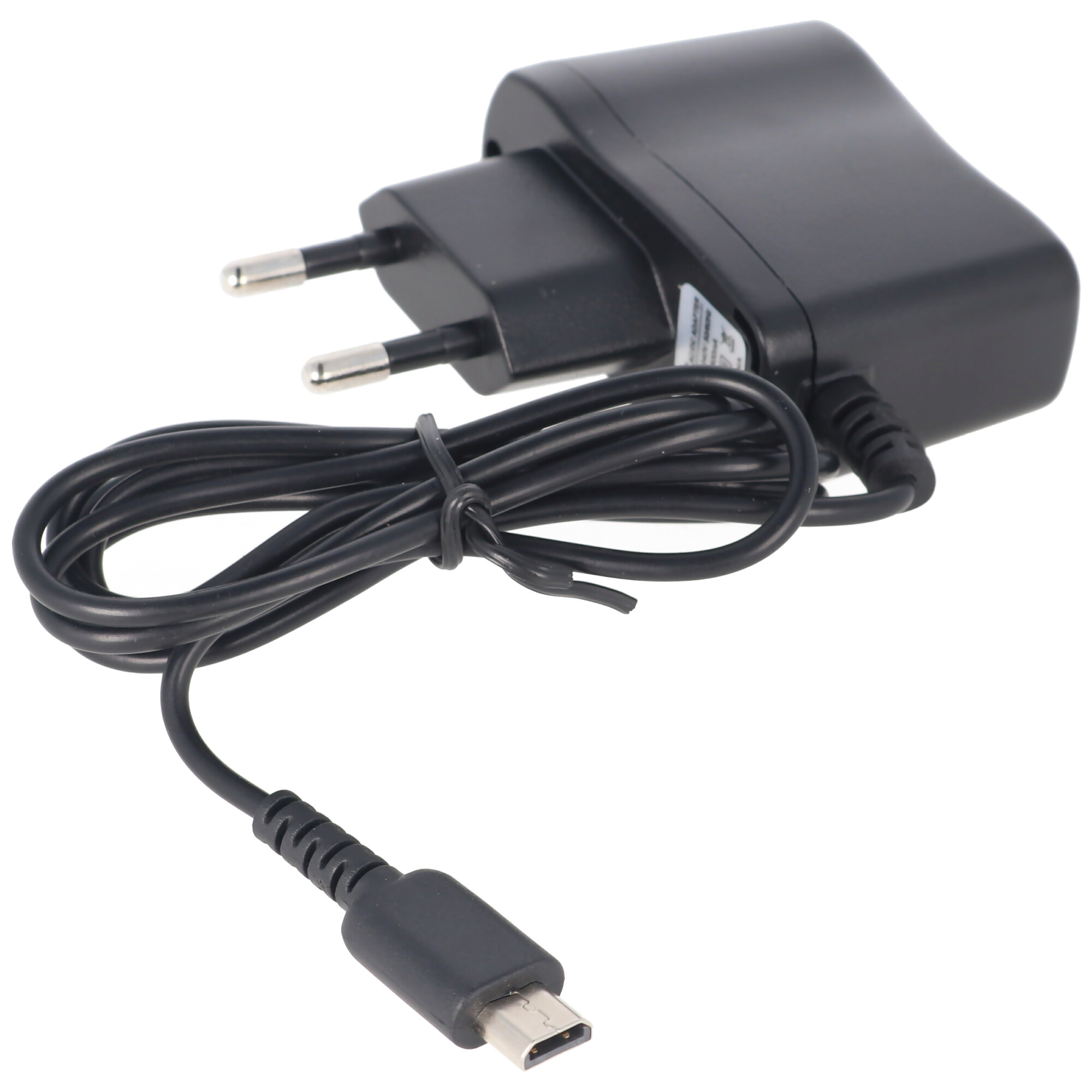 Schwarzes Ladegerät mit USB-C-Kabel. Das Ladegerät hat zwei Stifte für die Steckdose.