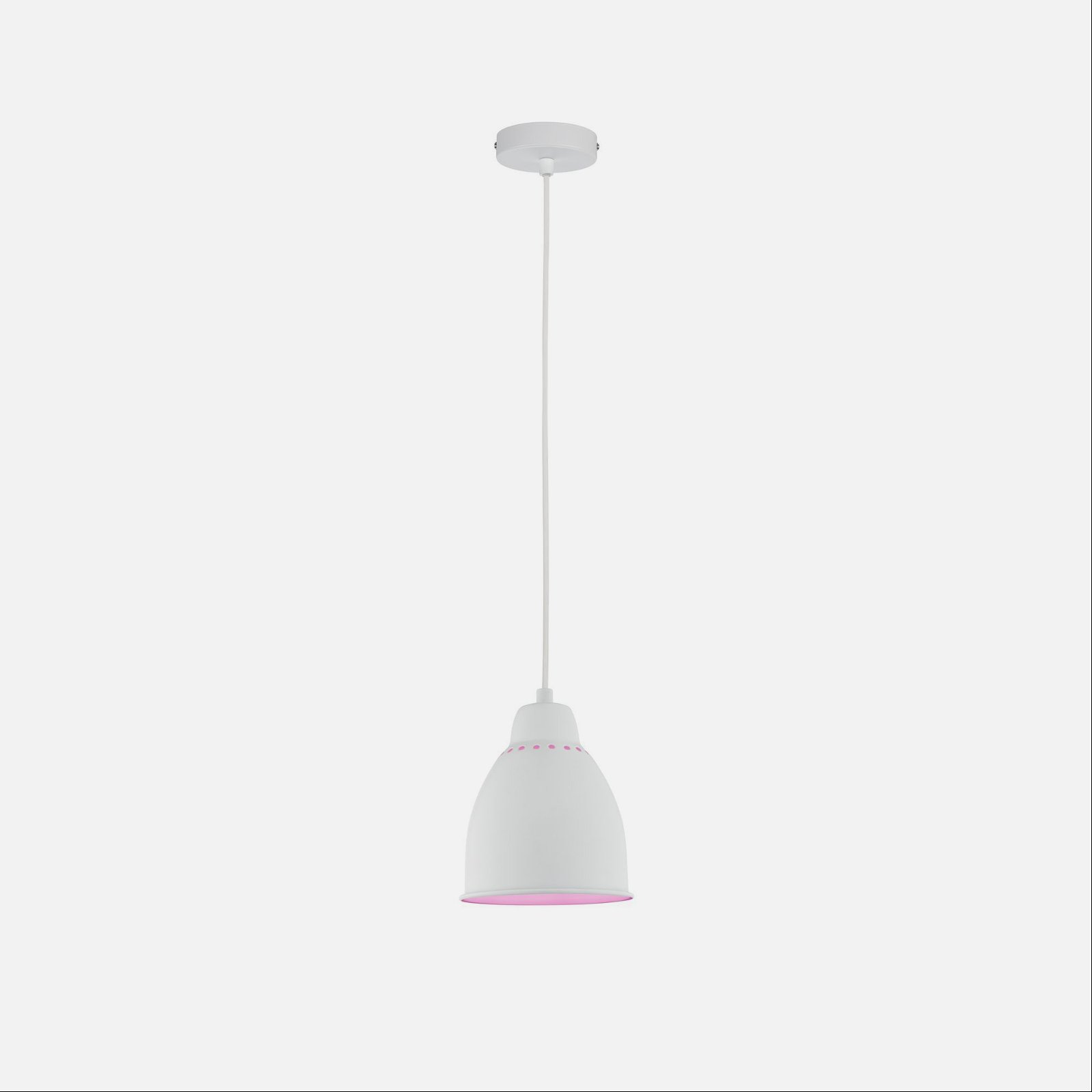 Biała lampa wisząca z różowym wnętrzem i przewodem.