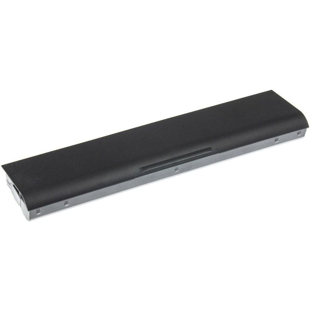 Batteria per laptop nera su bianco. Forma rettangolare, leggermente angolata. Isolato.