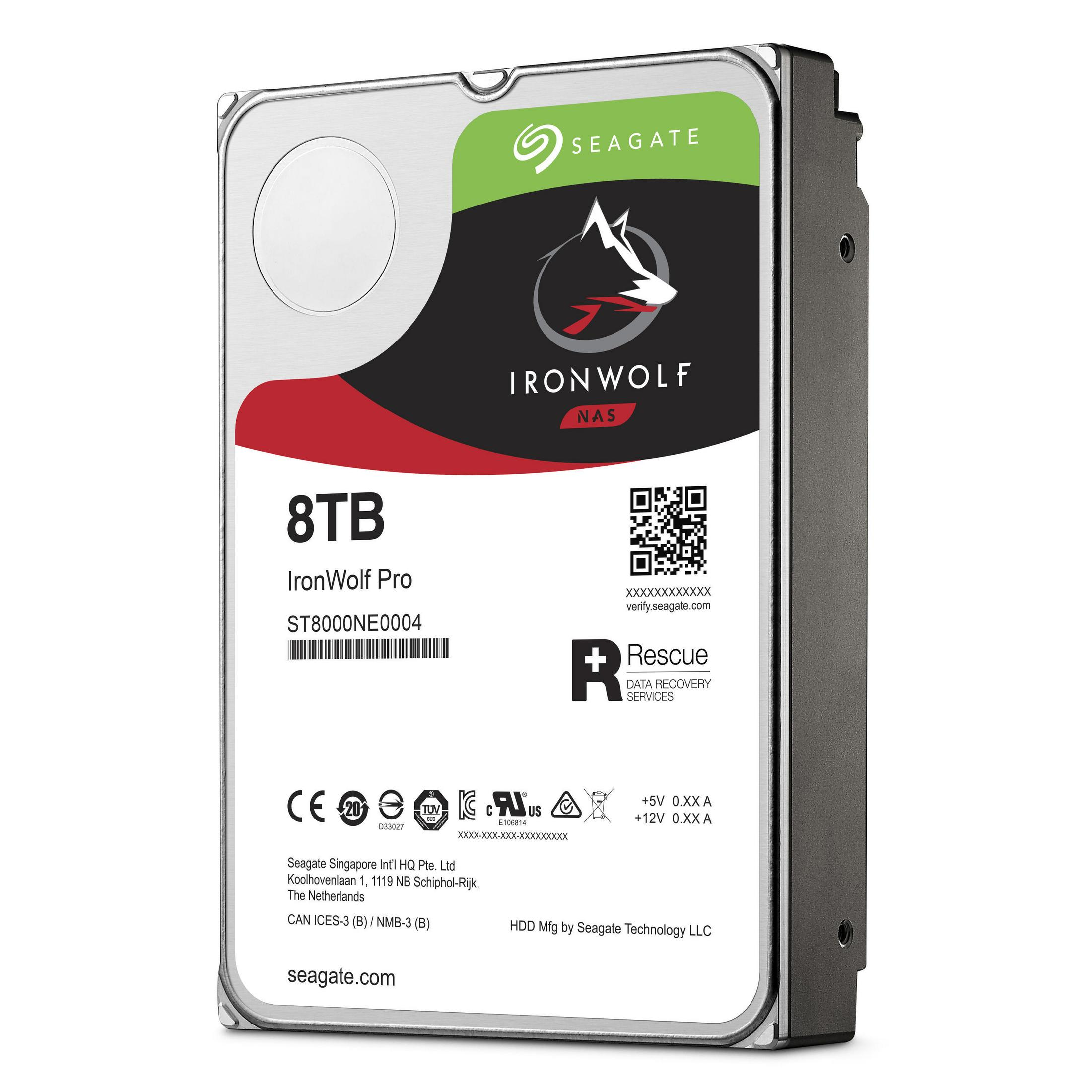 Dysk twardy Seagate IronWolf Pro 8TB, z widocznym brandingiem i szczegółami produktu.