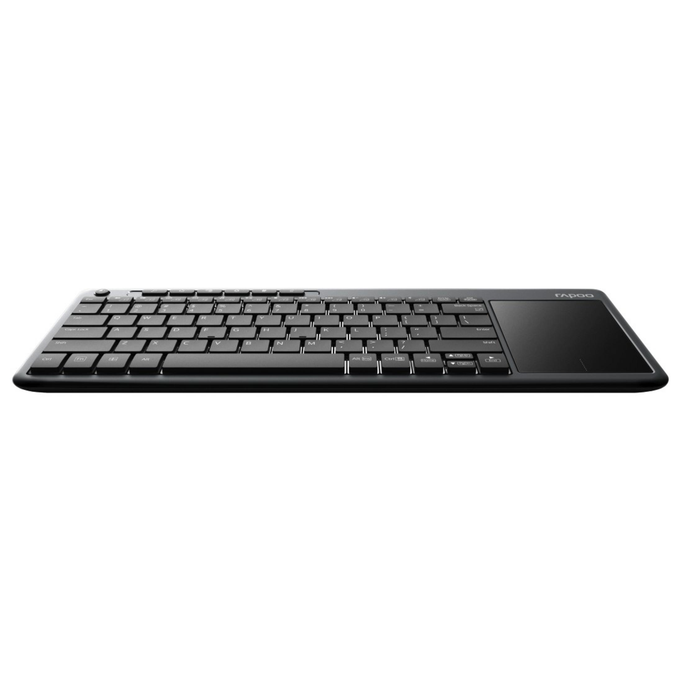 Schwarze Tastatur mit Touchpad. Isoliert auf weißem Hintergrund.