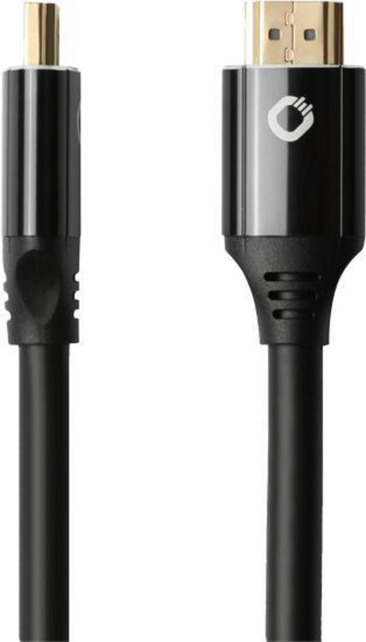 Schwarzes HDMI-Kabel mit goldfarbenen Steckern. Das Kabel ist dick und hat ein Logo.