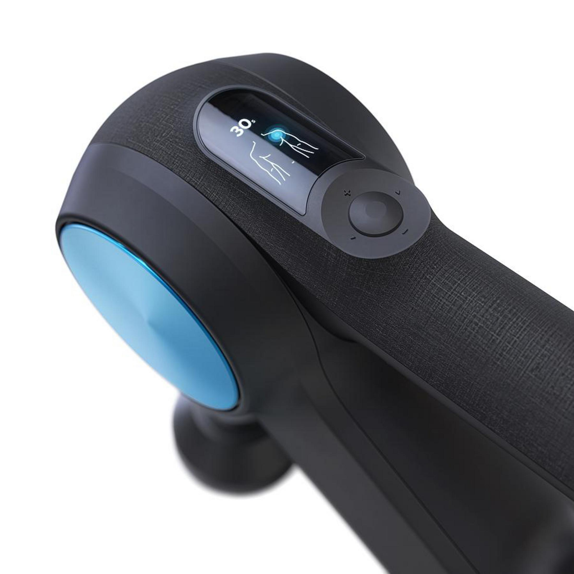 Pistola de masaje negra con cabezal azul. Pantalla digital muestra un contorno corporal.