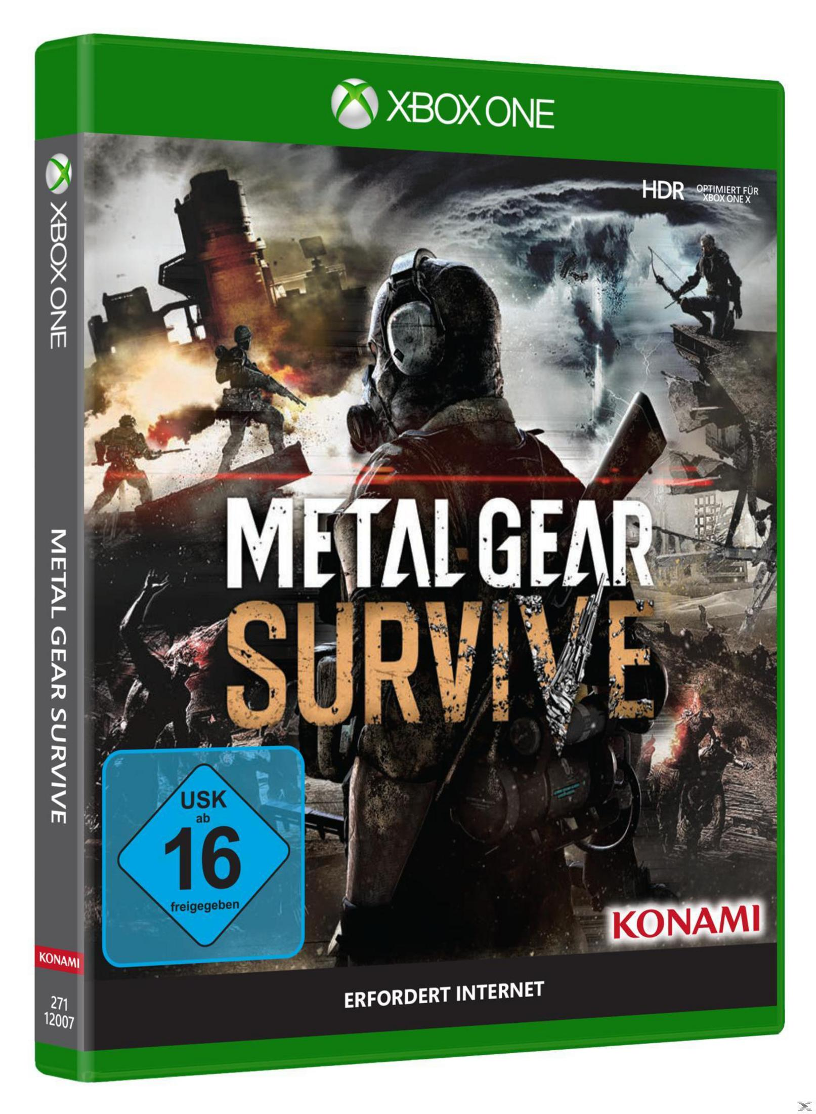 Metal Gear Survive Spielbox zeigt einen Soldaten mit Gasmaske vor einer Zombie-Landschaft.