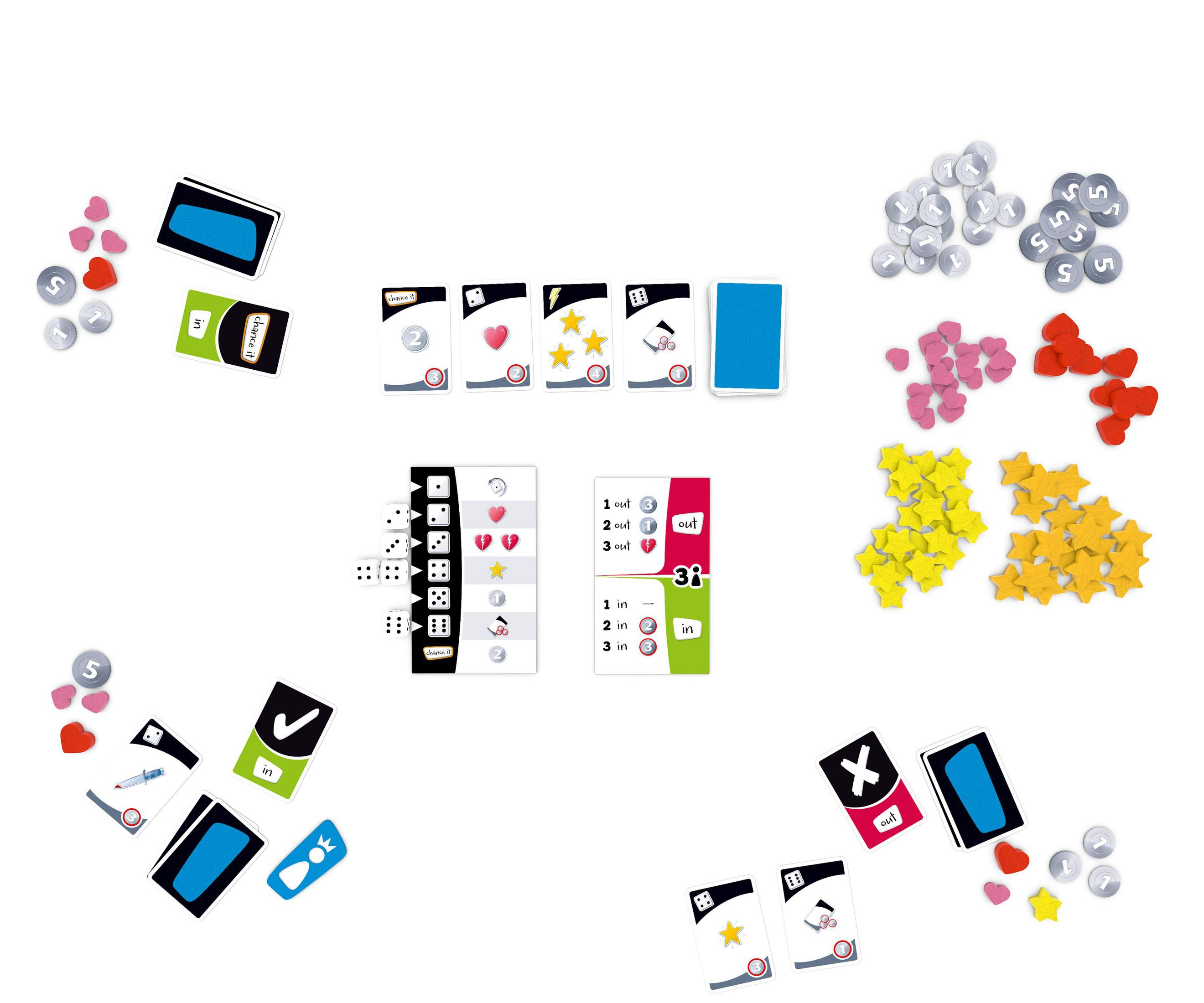 Componenti di gioco di diversi colori e forme, tra cui carte e gettoni, su bianco.