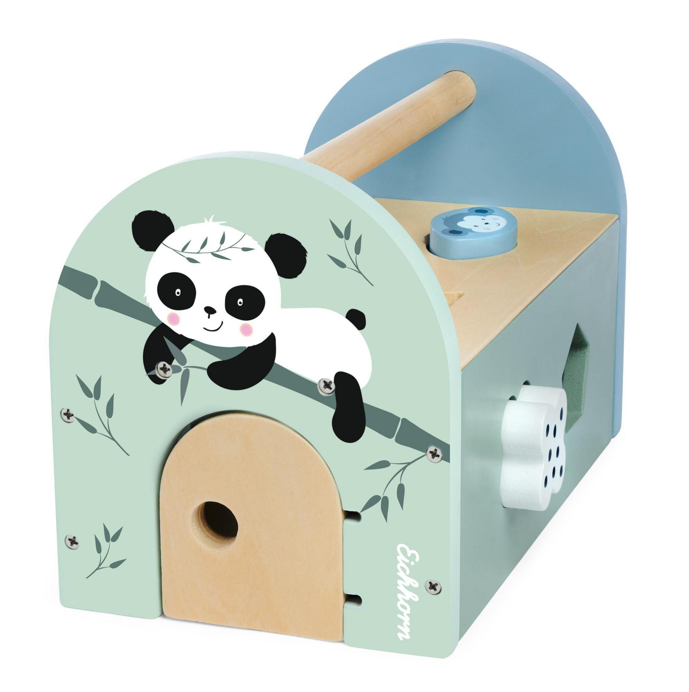 Holzspielhaus mit Panda-Illustration und verschiedenen Formsortierern.