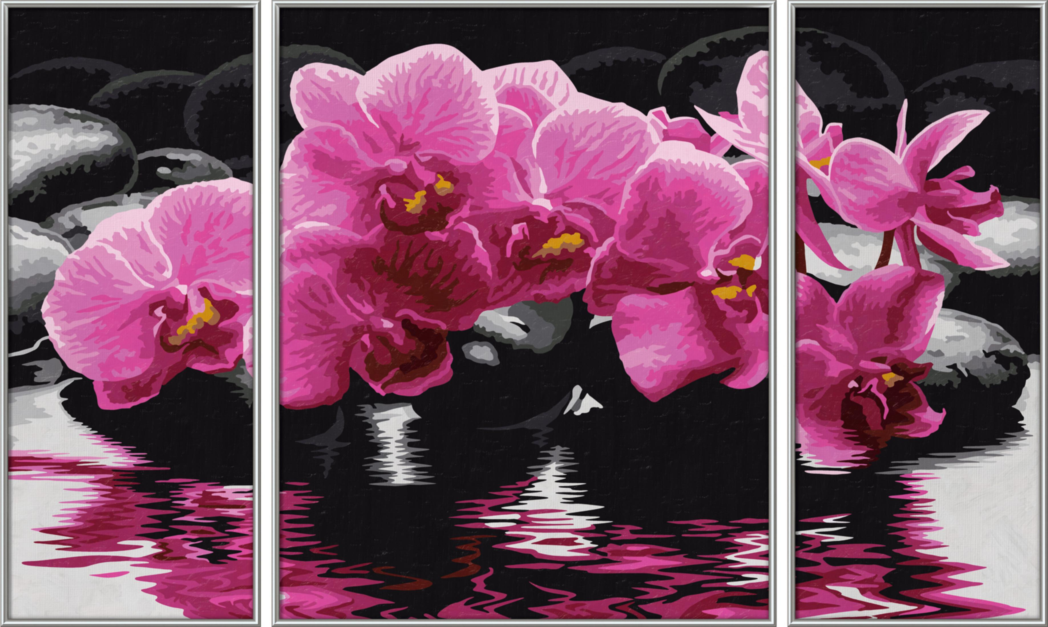 Dreiteiliges Gemälde von rosa Orchideen mit schwarzem Steinhintergrund und Wasserspiegelung.