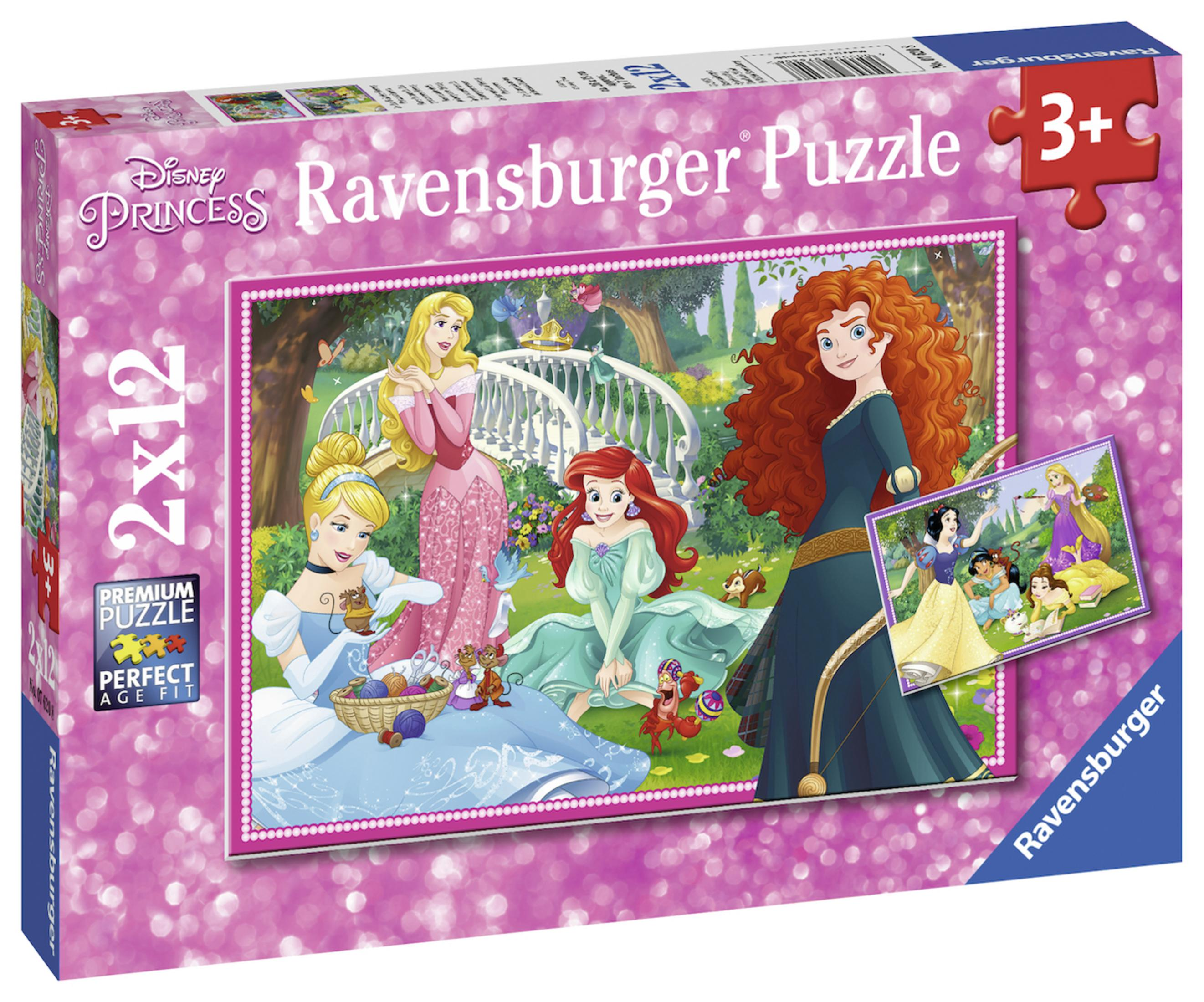 Verpacktes Puzzlespiel mit Disney-Prinzessinnen. Die Schachtel ist rosa mit dem Puzzlebild auf der Vorderseite.