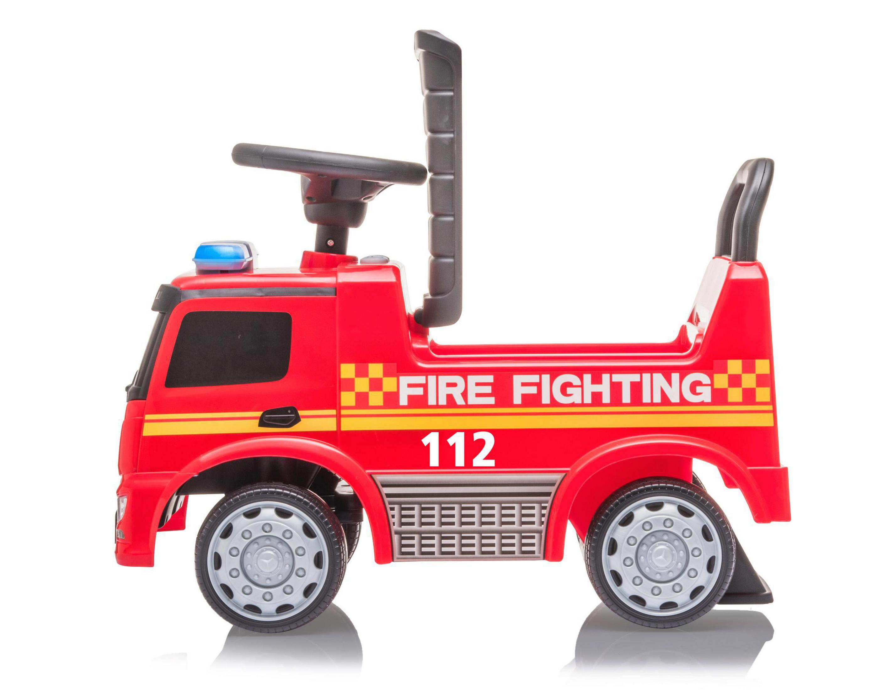 Roter Feuerwehrauto-Spielzeug mit schwarzen Akzenten, Lenkrad und Fahrersitz.