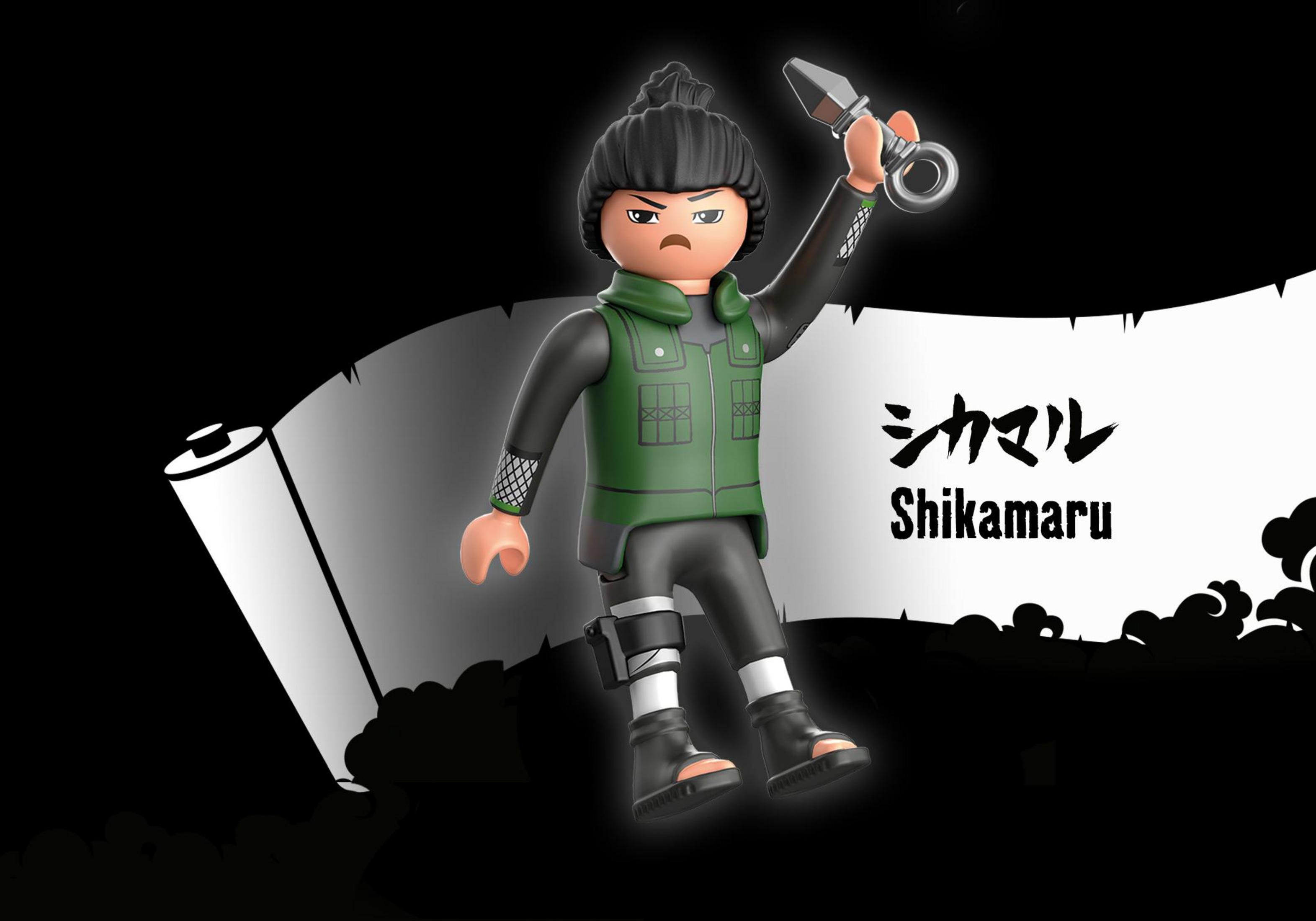 Playmobil-Shikamaru-Figur im Ninja-Outfit, Waffe haltend, auf Schriftrollen-Hintergrund.