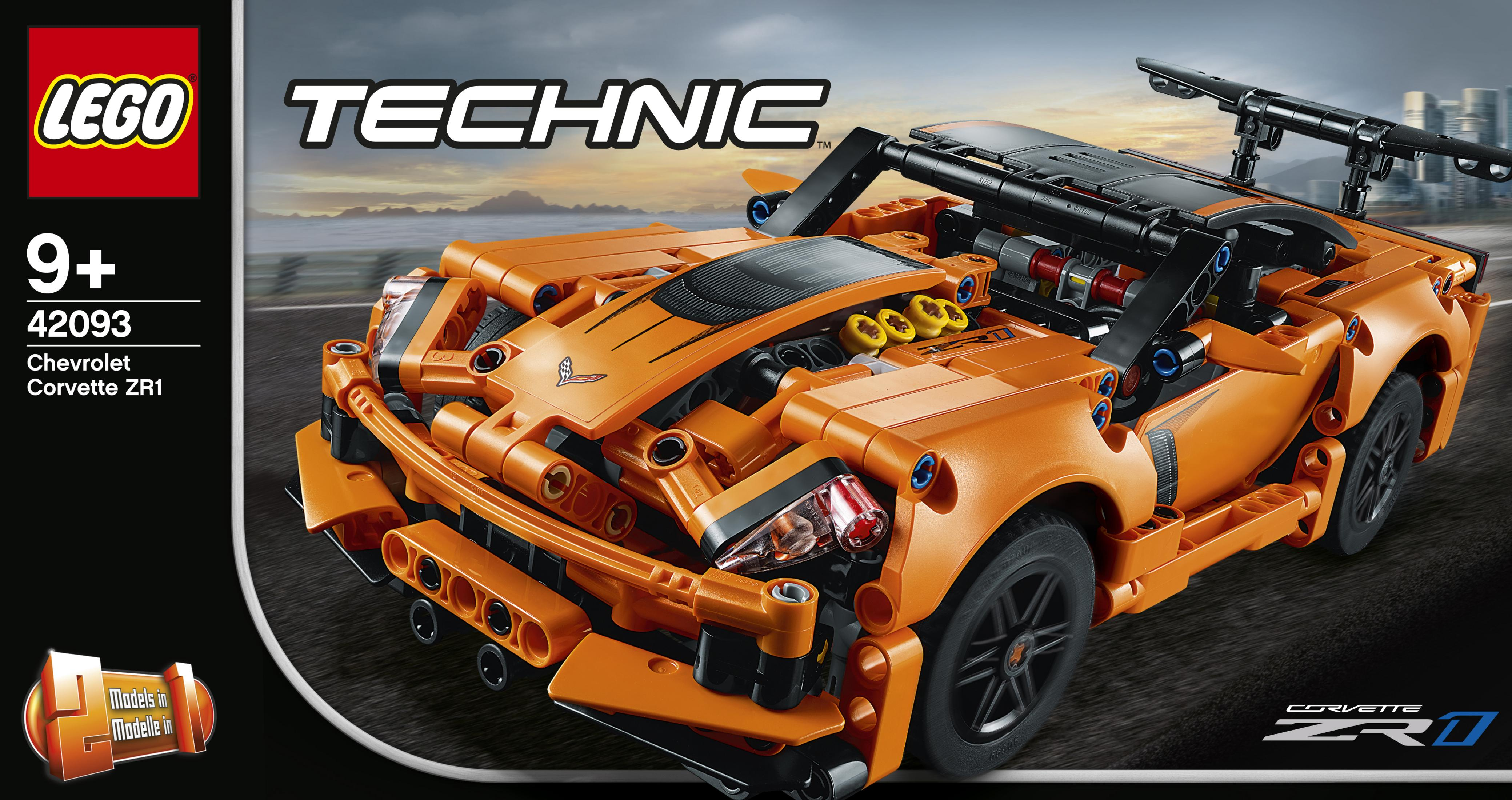 Scatola Lego Technic con un modello di auto Chevrolet Corvette ZR1 arancione.