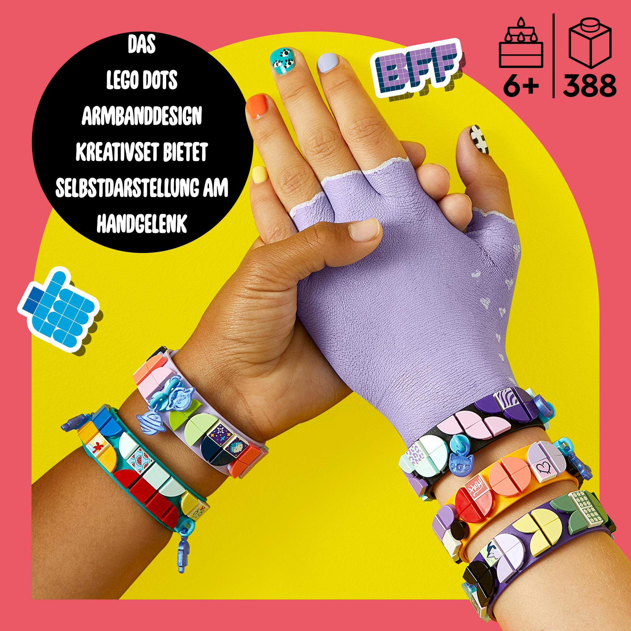 Una mano con varias pulseras coloridas con una manga morada en el brazo.