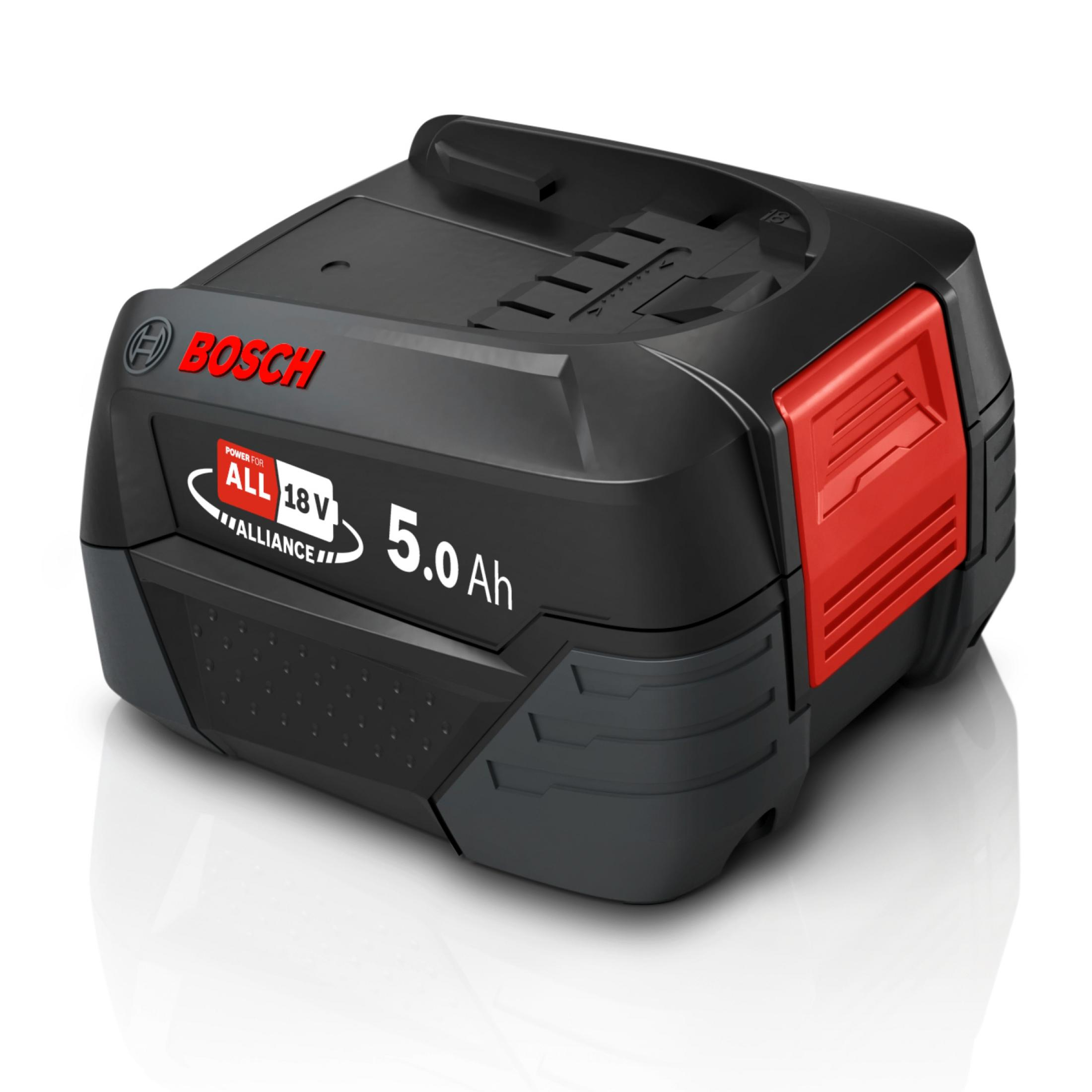 Batteria Bosch 18V 5.0Ah nera e grigia con dettagli rossi, su una superficie bianca.