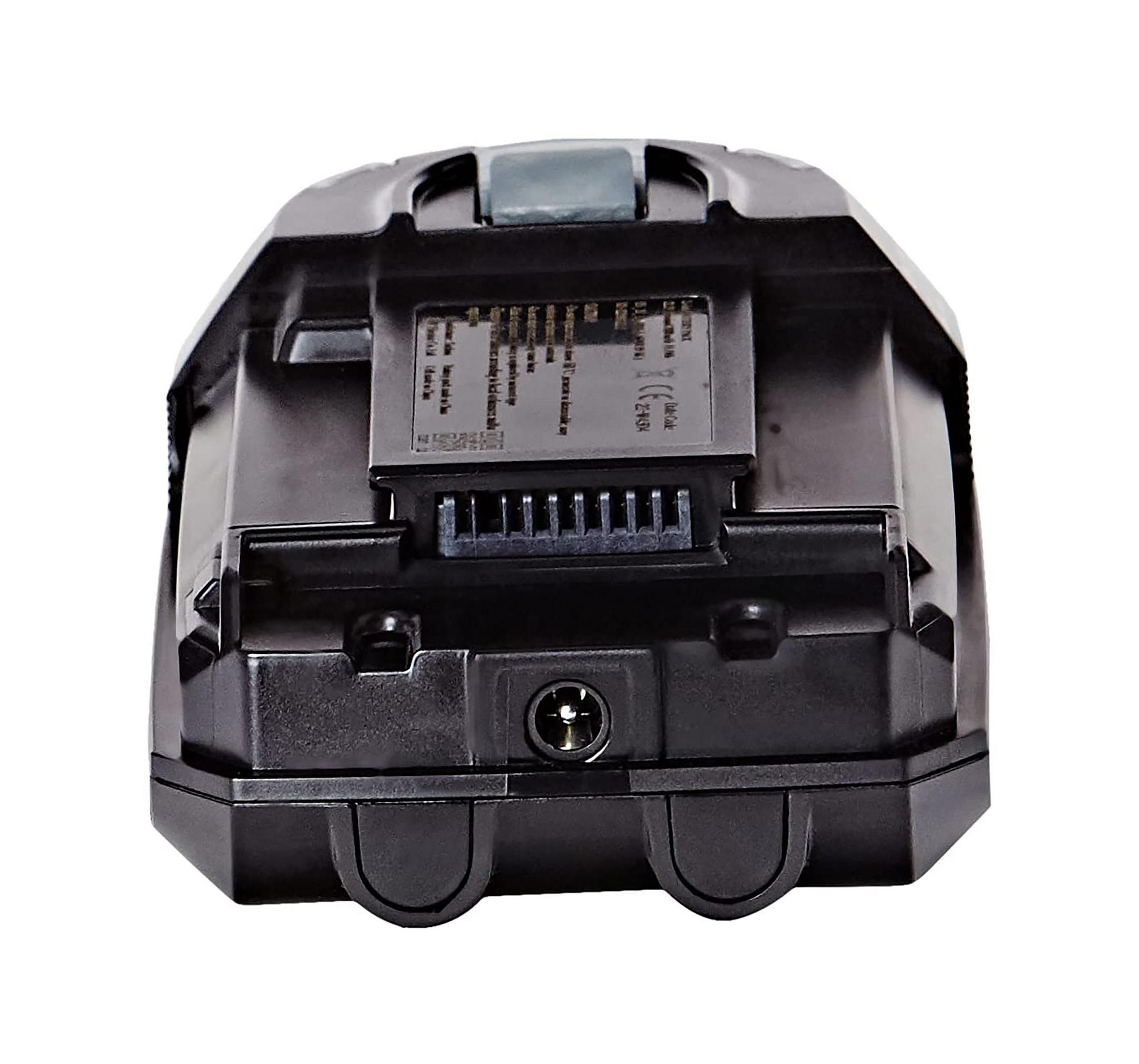 Czarny zestaw akumulatorów z portem ładowania, widok od dołu.