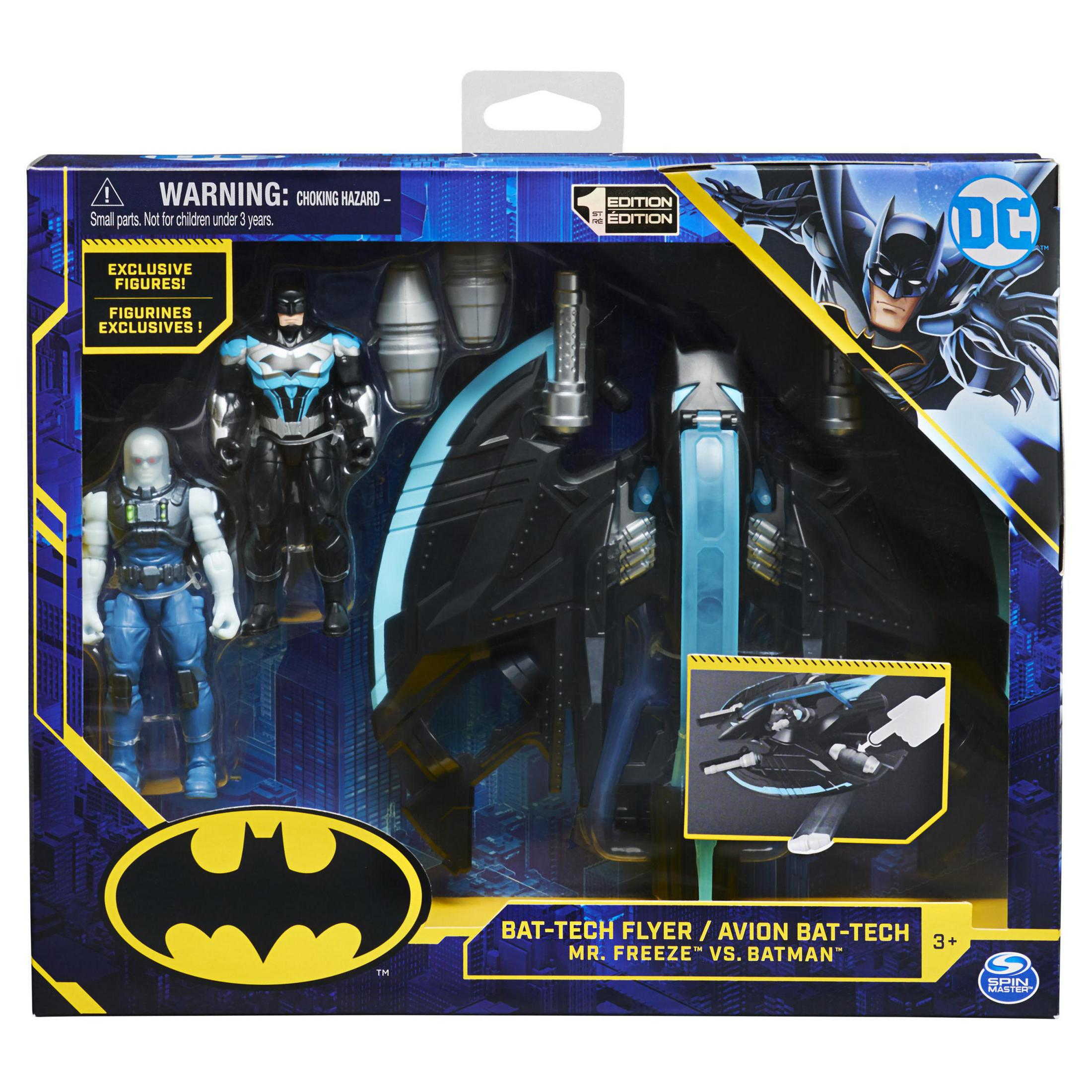 Spielzeugset mit zwei Figuren und einem Bat-Tech-Flyer.
