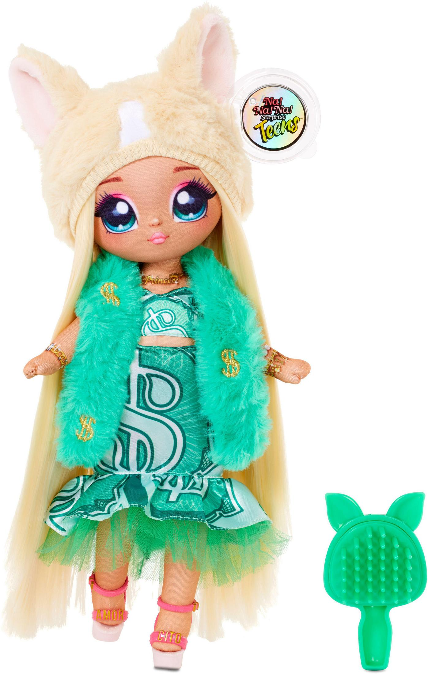 Lalka z blond włosami, w futrzanym kapeluszu i zielonym stroju, ze szczotką.