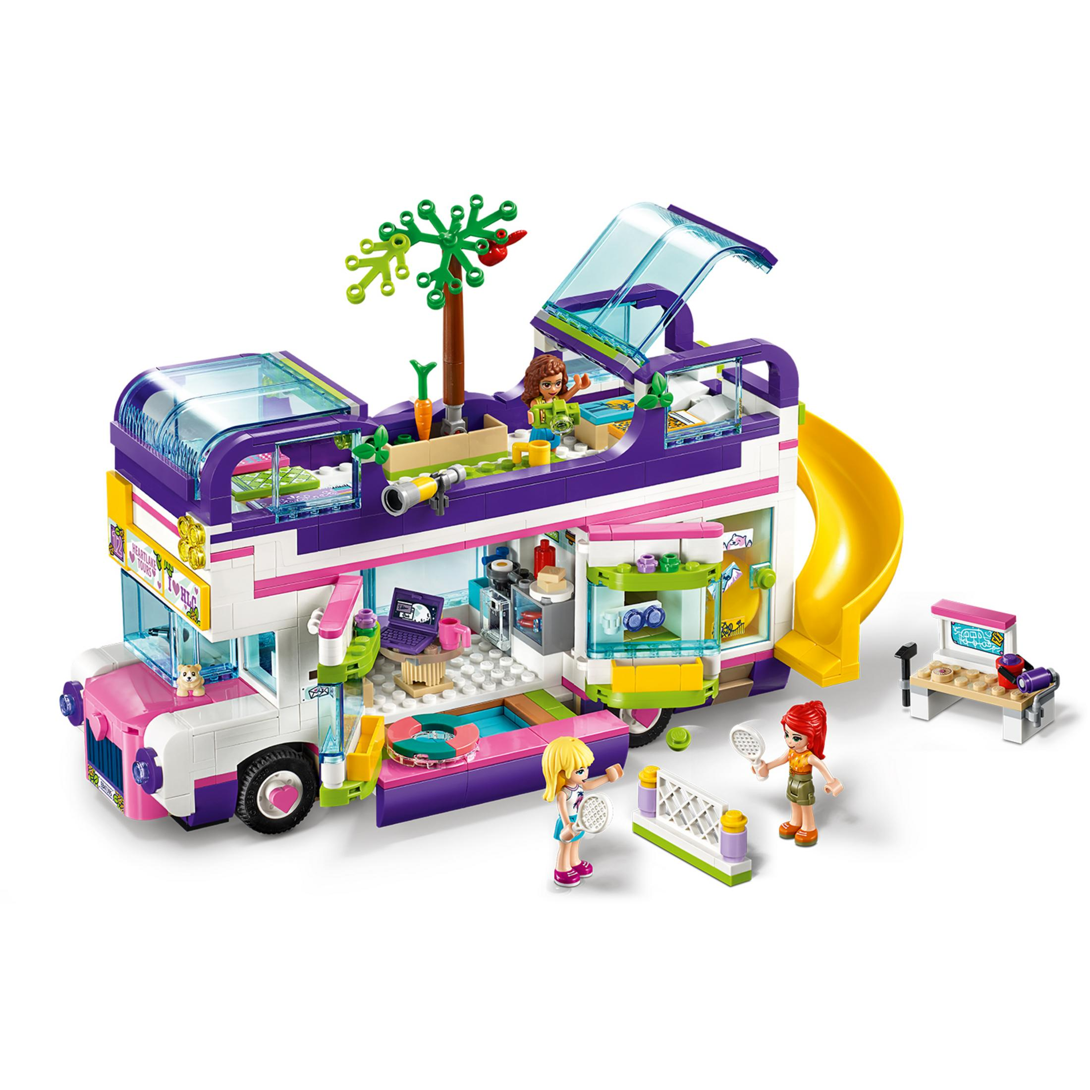 Lego Friends Doppeldeckerbus-Spielzeug mit Figuren, die Tennis spielen, und anderem Zubehör.