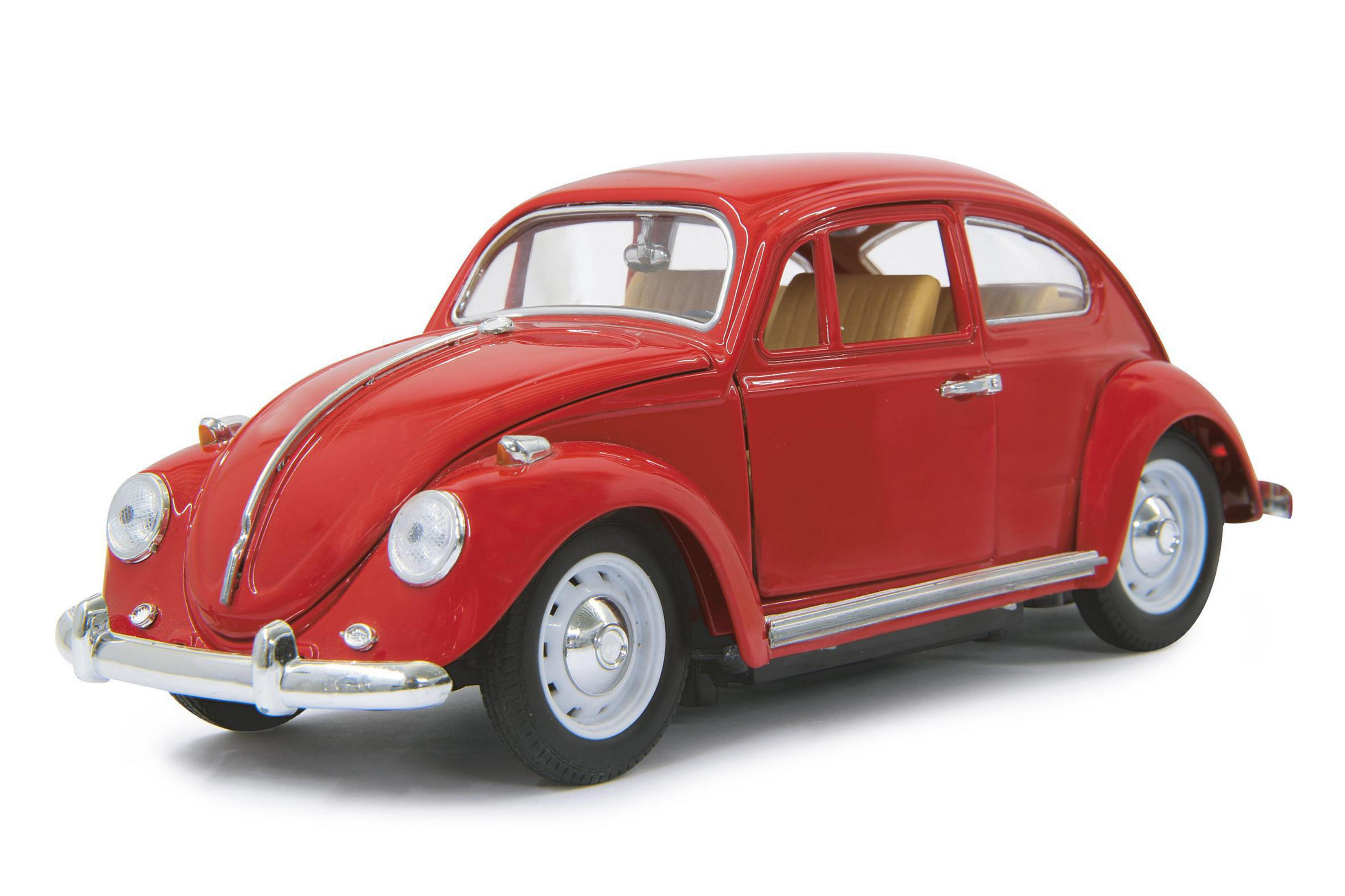 Rotes Spielzeugauto, ein VW Käfer, mit weißen Rädern und weißem Hintergrund.