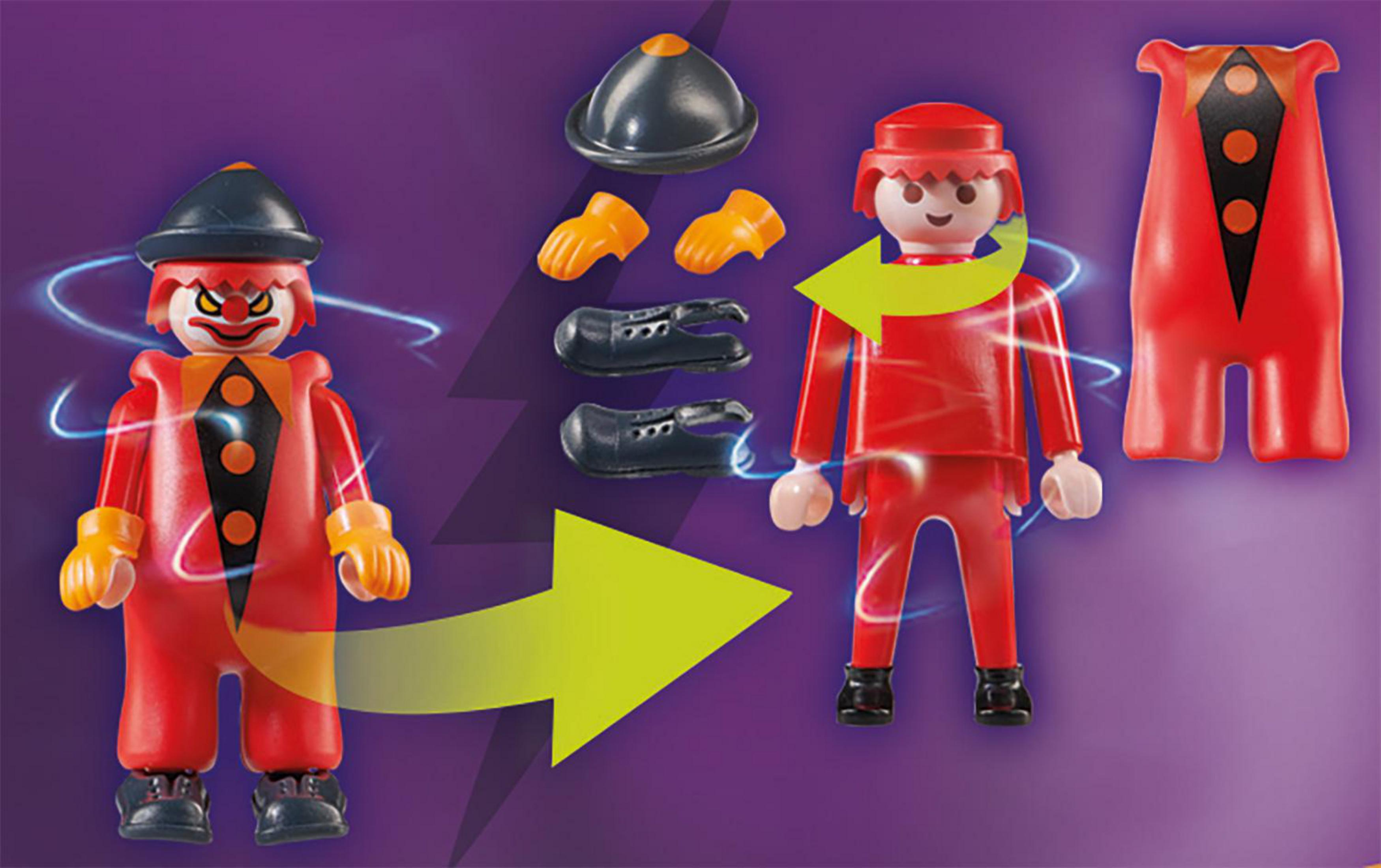 Playmobil-Figur eines verwandelnden Clowns, mit Kostümteilen drumherum.