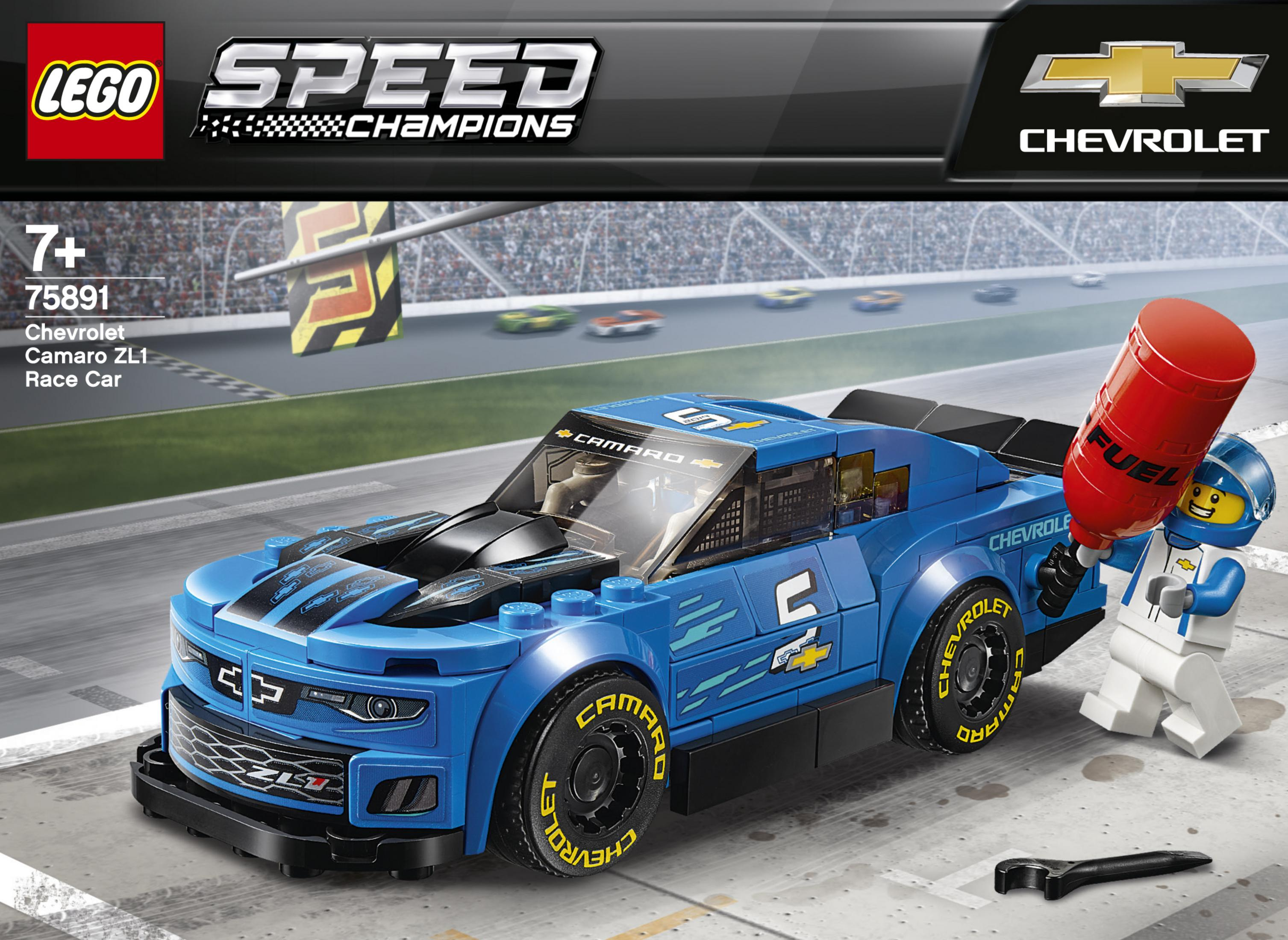 Set Lego Chevrolet Camaro ZL1 da corsa con un pilota e una tanica di benzina.
