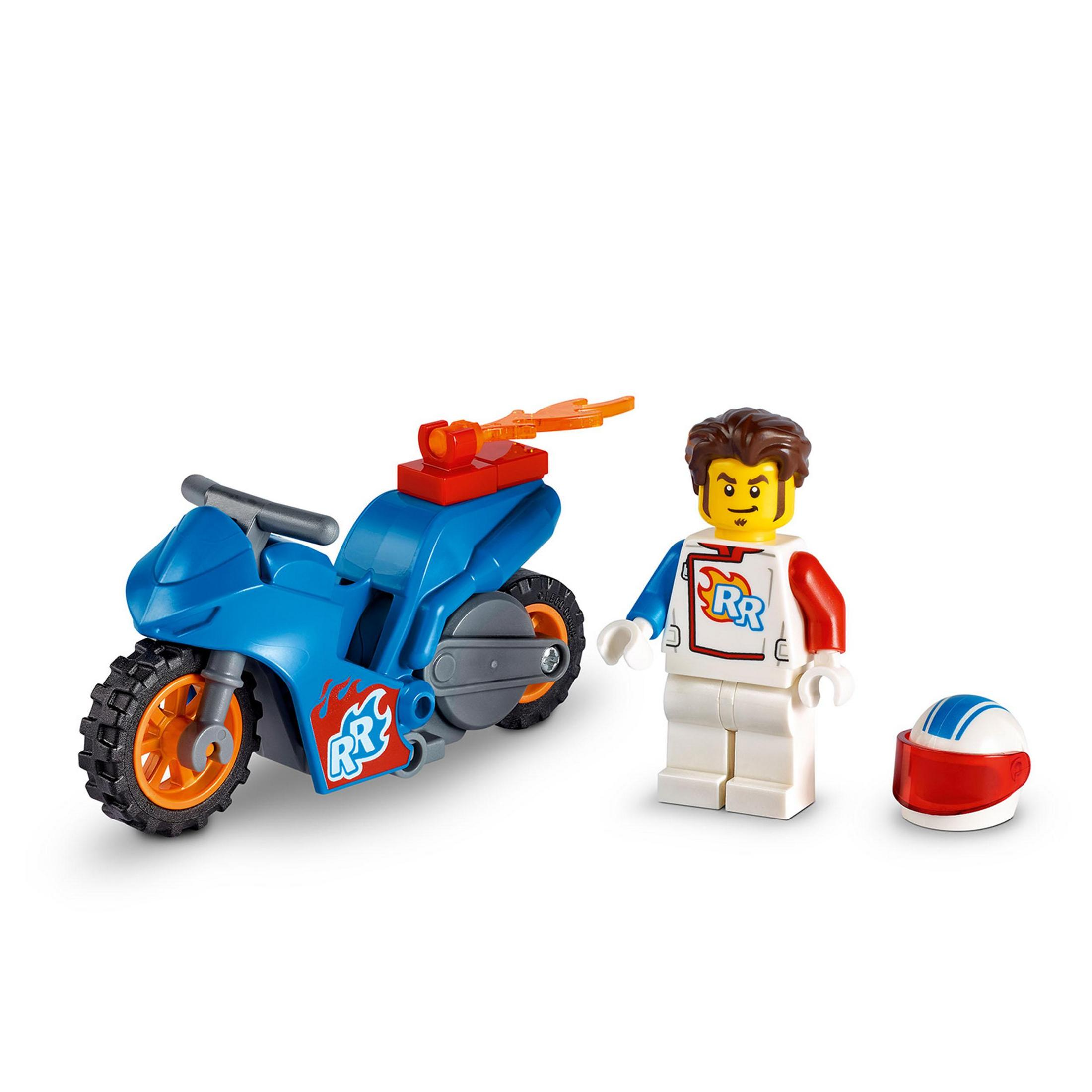Una moto Lego con un pilota e un casco. La moto è blu con fiamme arancioni.
