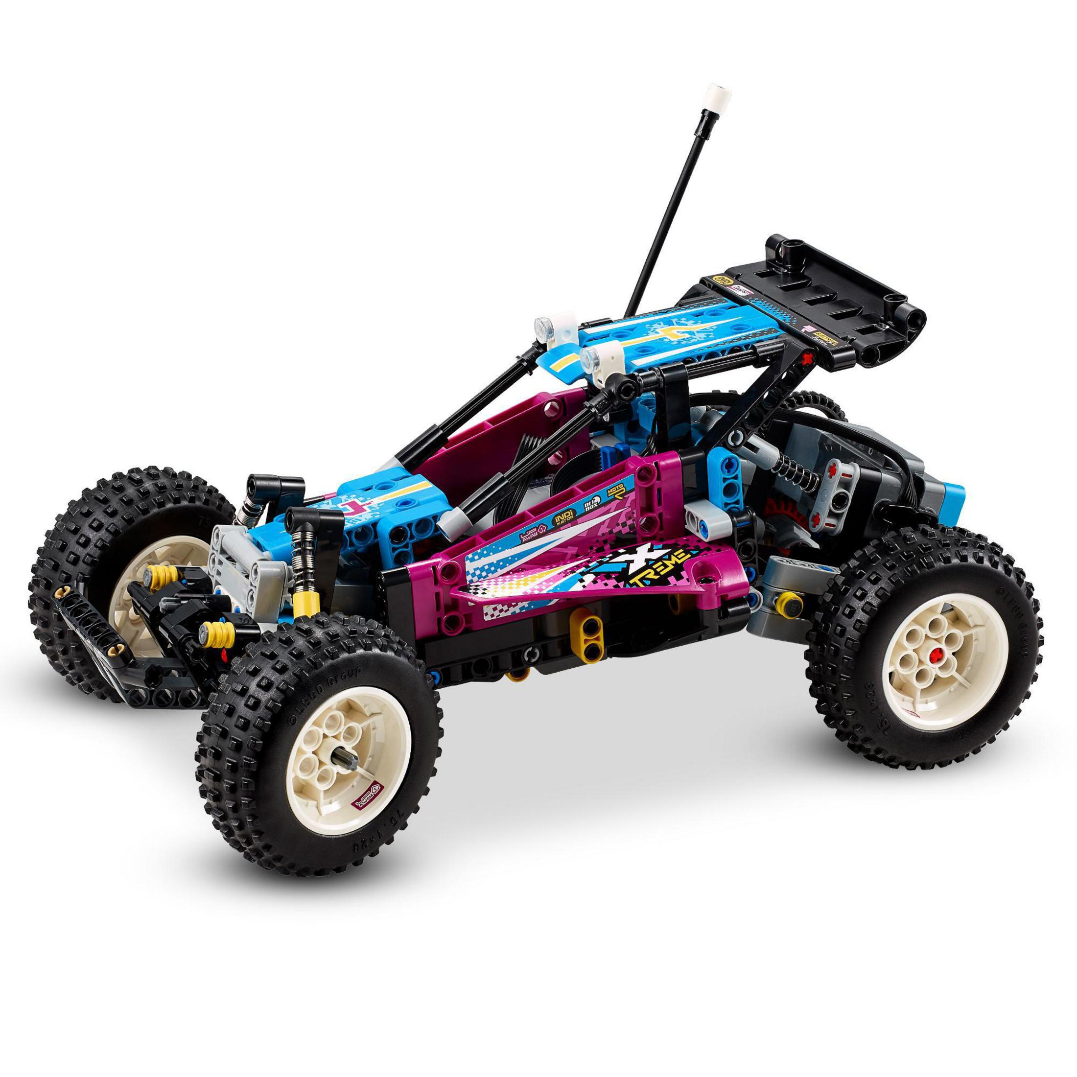 LEGO Technic buggy araba oyuncak modeli, mavi, pembe ve siyah, beyaz bir yüzeyde.