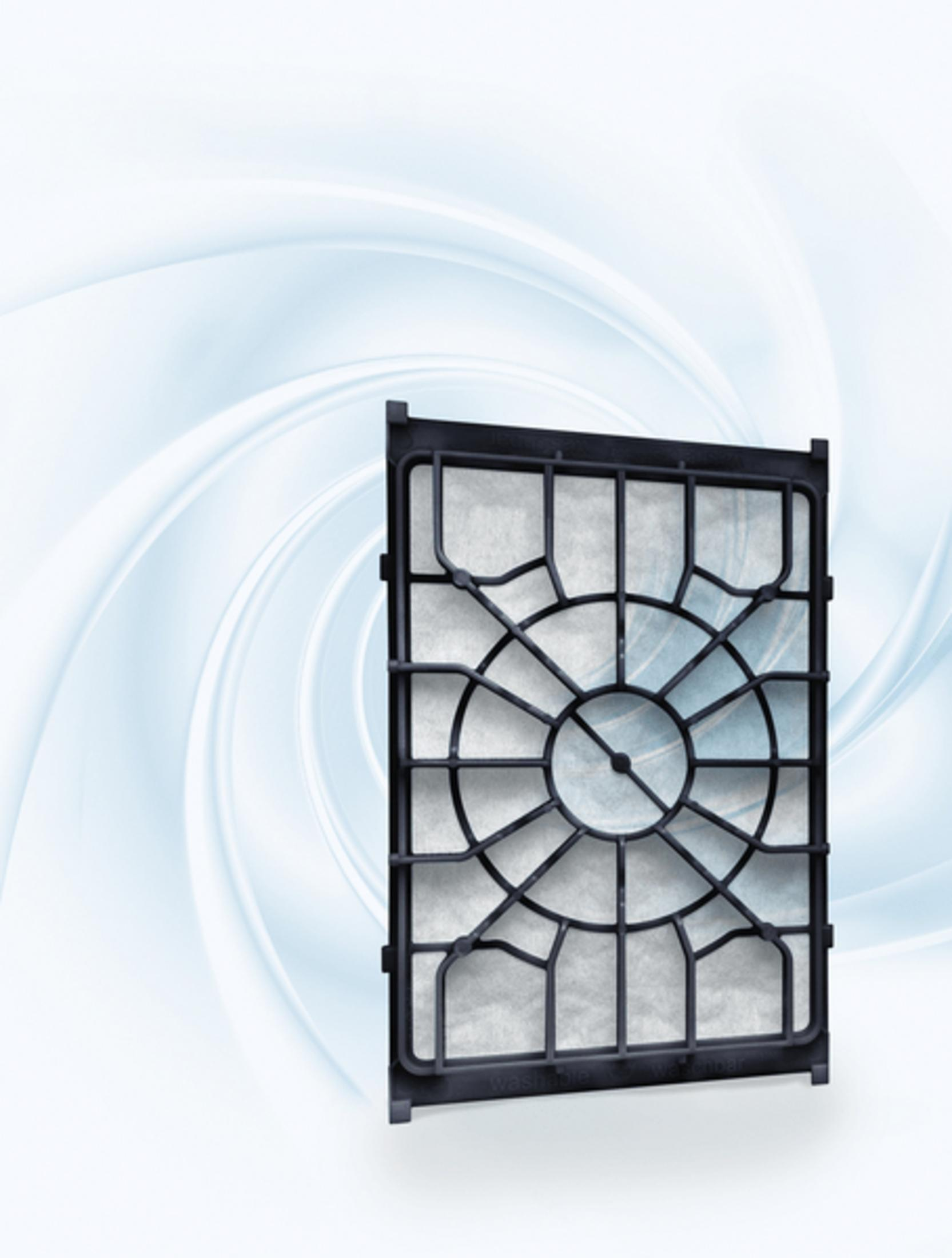 Czarny filtr powietrza z geometrycznym wzorem na niebiesko-białym wirującym tle.