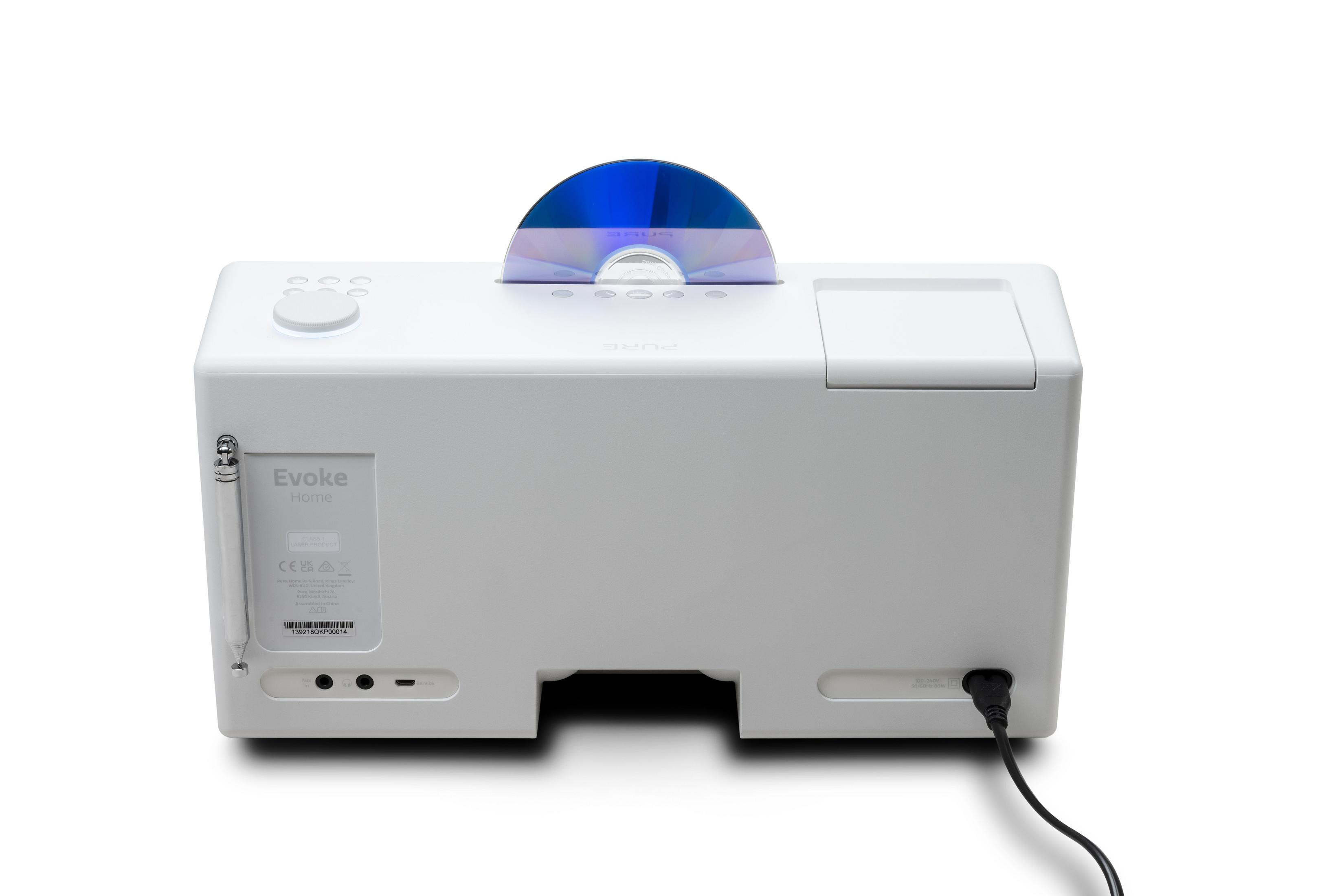 Białe radio Evoke Home z płytą CD na górze oraz widok z tyłu z przewodem zasilającym na białym tle.