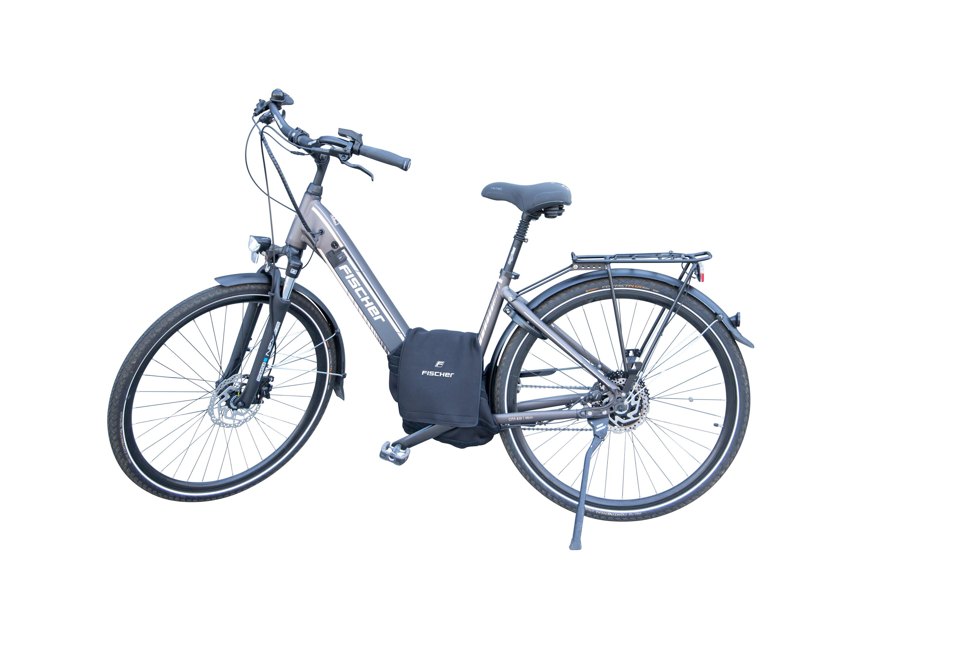 Ein graues Elektrofahrrad mit schwarzen Komponenten vor weißem Hintergrund.