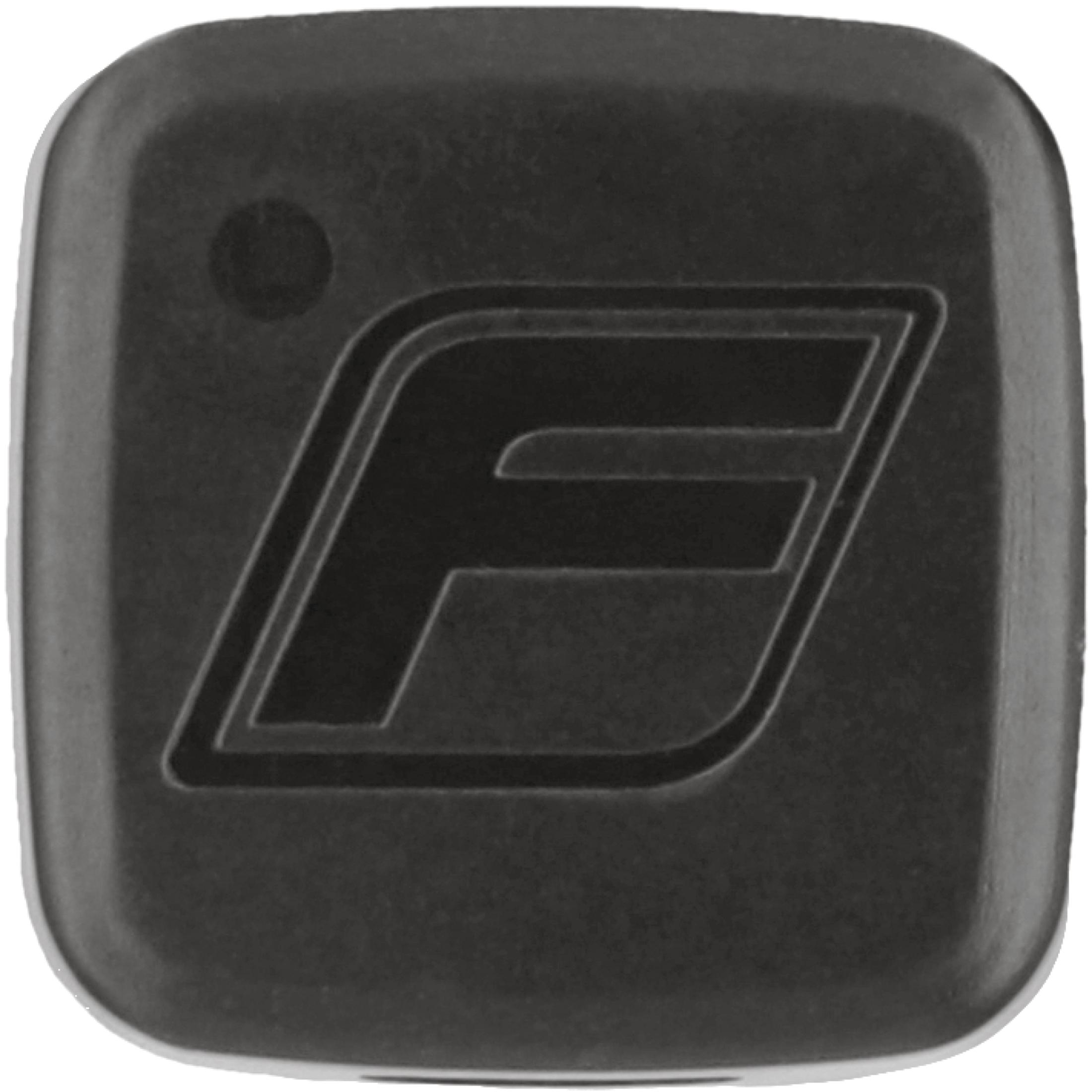Ein schwarzes Quadrat mit einem vertieften weißen 'F' Logo, auf weißem Hintergrund.
