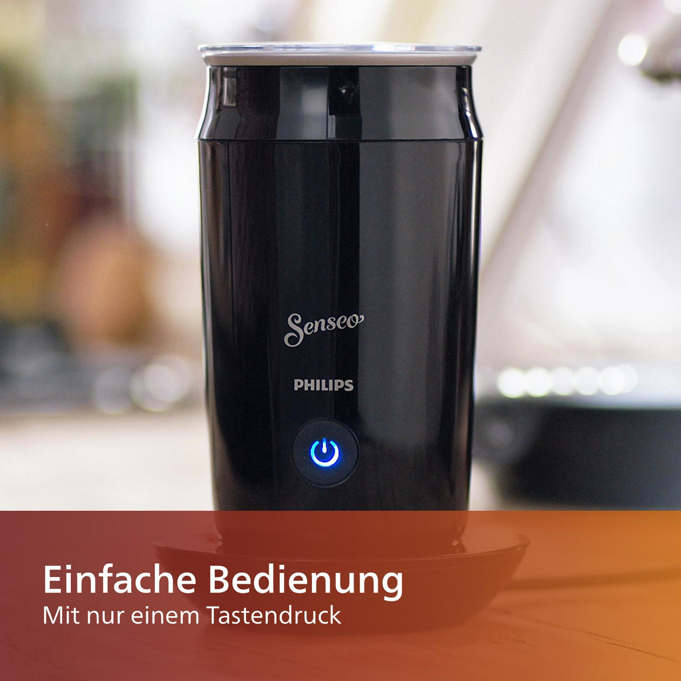 Czarny elektryczny spieniacz do mleka z niebieskim przyciskiem. Tekst 'Senseo'.