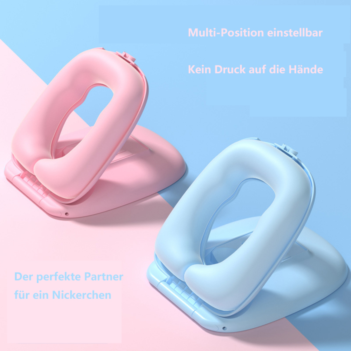 Zwei U-förmige Nackenkissen in Rosa und Blau, mit deutschem Text, auf hellblauem Untergrund.