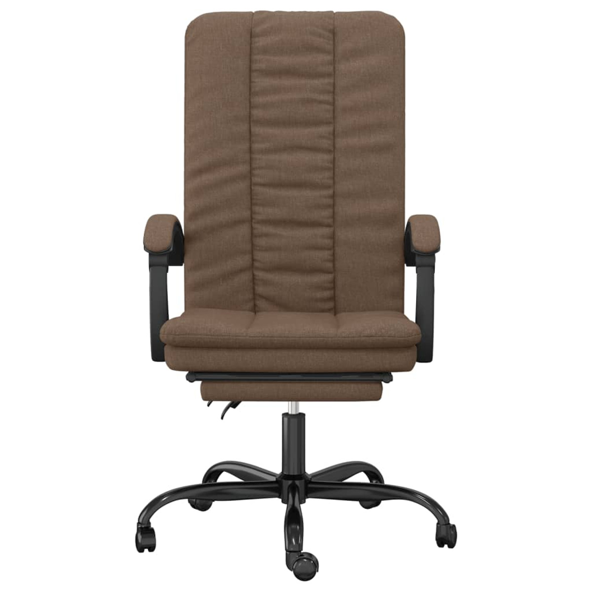 Brauner Bürostuhl. Hoher Rücken, schwarze Armlehnen, Fünf-Rollen-Basis. Isoliert auf weißem Hintergrund.