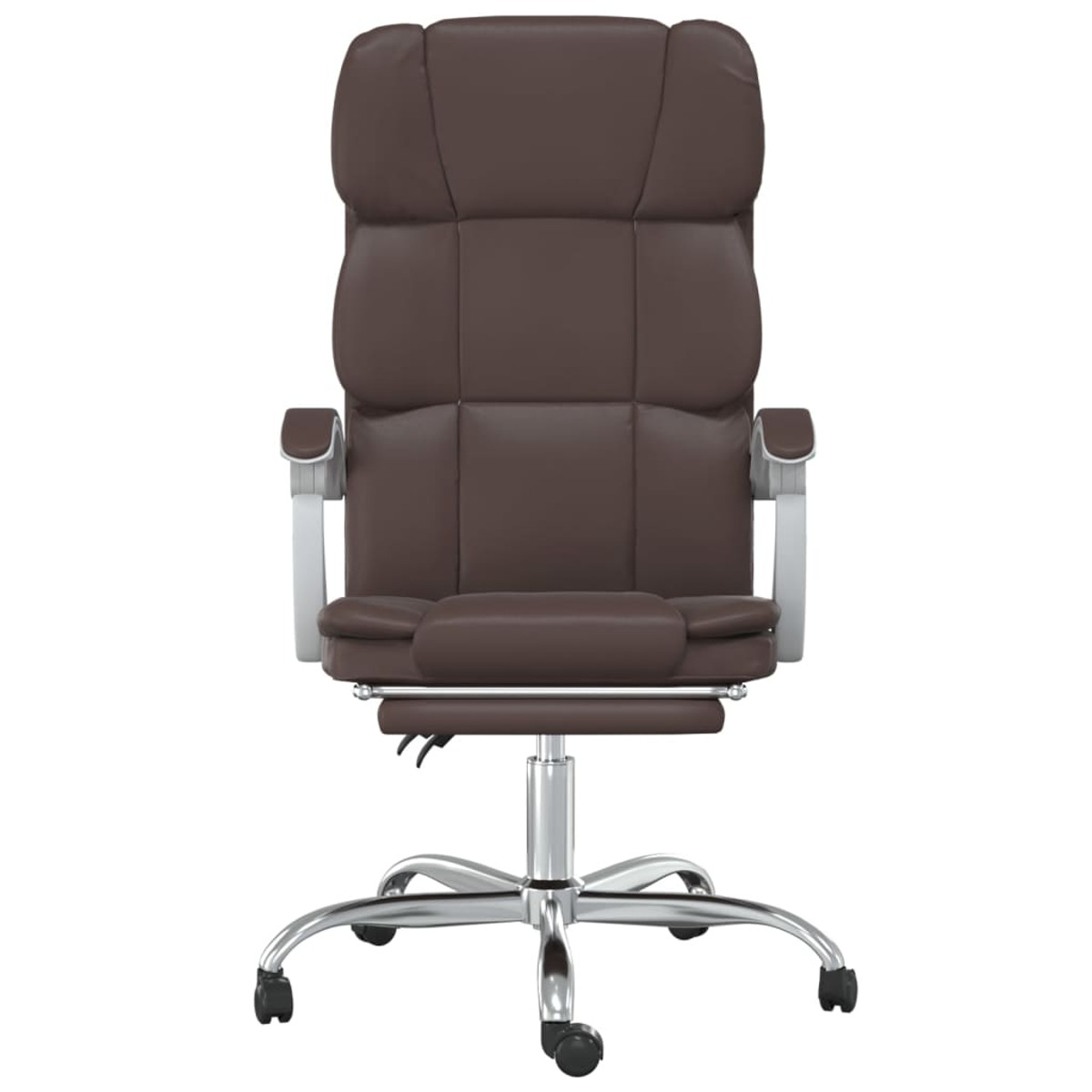 Ein brauner Leder-Bürostuhl mit hohem Rücken, Armlehnen und Fußstütze, isoliert auf Weiß.