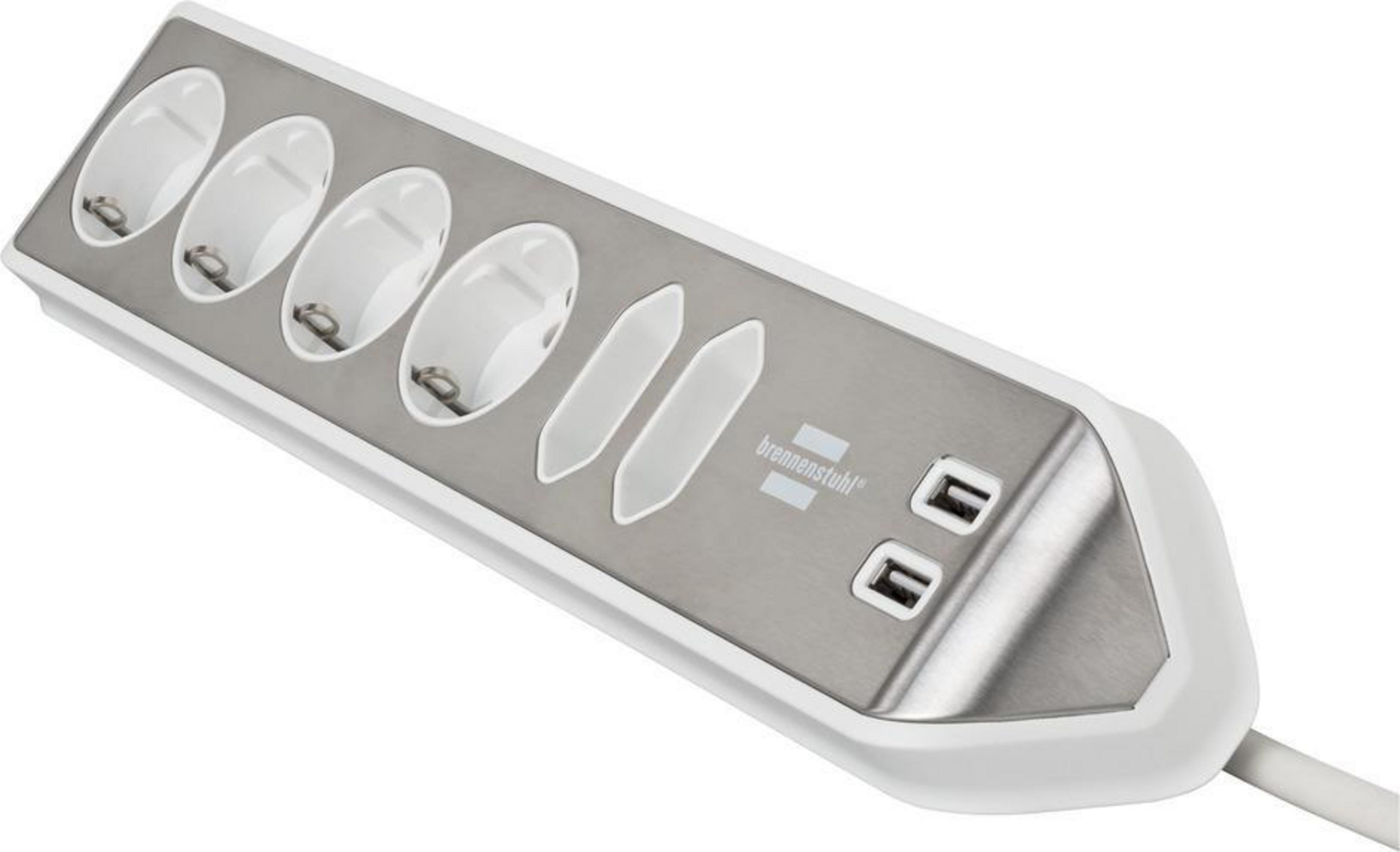 Eine weiße Steckdosenleiste mit sechs Steckdosen und zwei USB-Anschlüssen auf weißem Hintergrund.