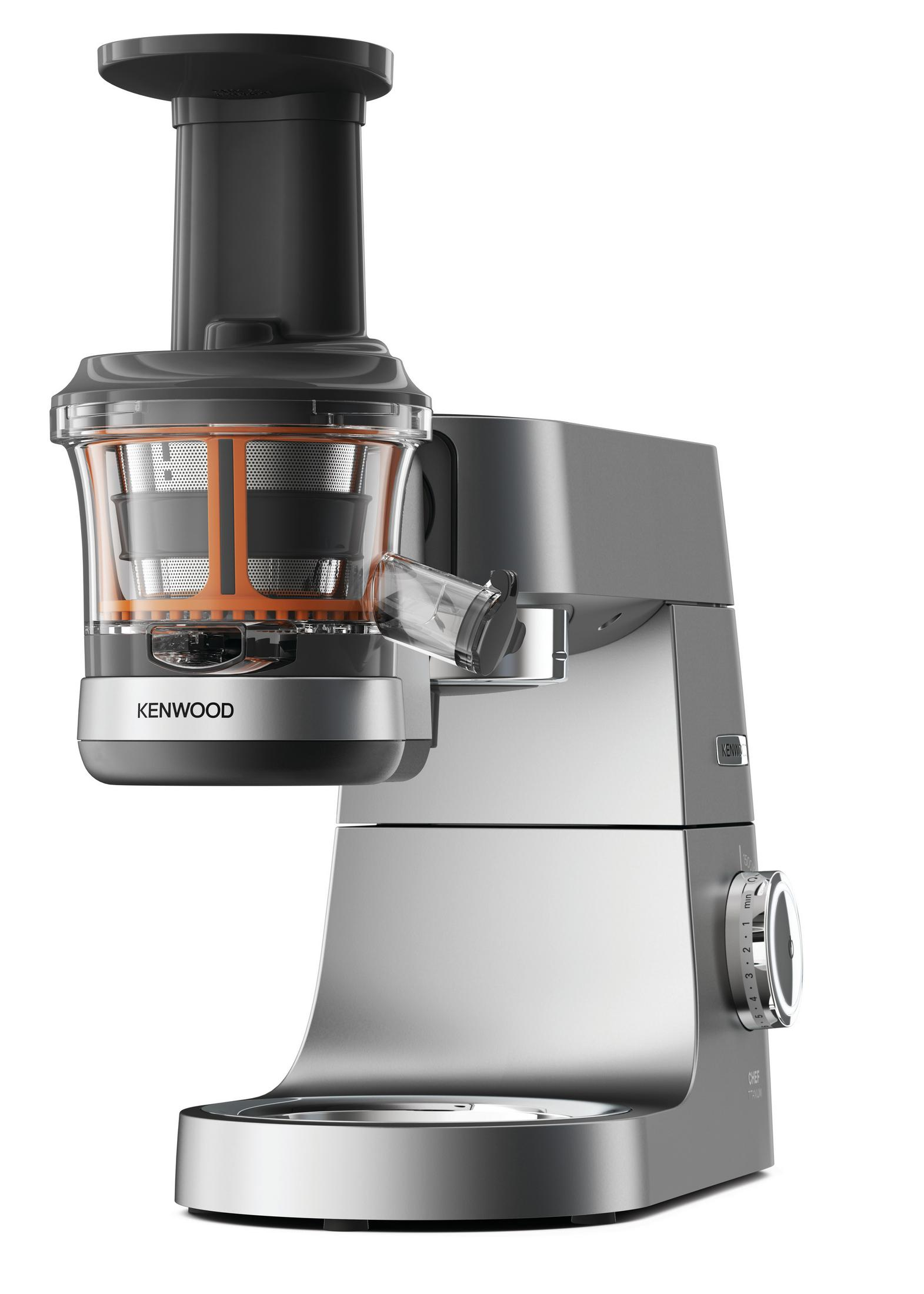 Srebrny, czarny i pomarańczowy robot kuchenny Kenwood z przezroczystą przystawką do wyciskania soku.