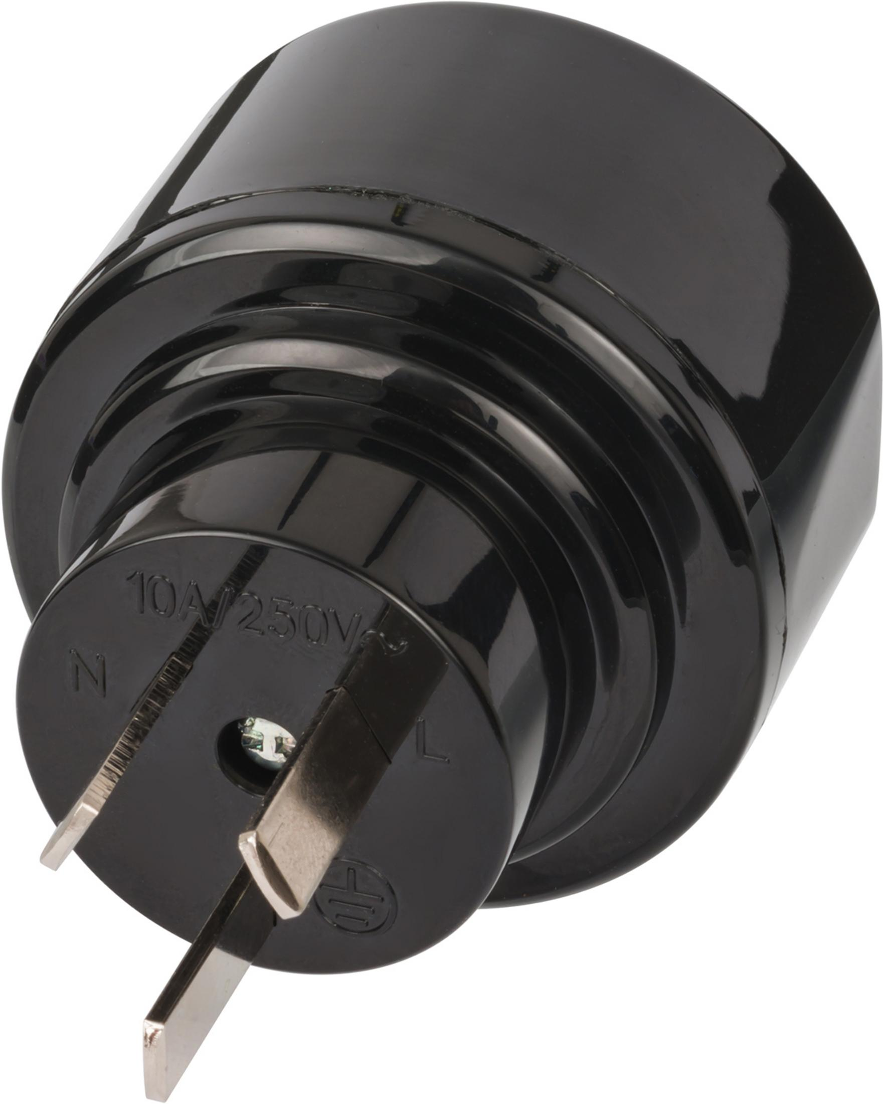 Siyah güç adaptörü, uçlar ve 10A/250V yazısıyla.