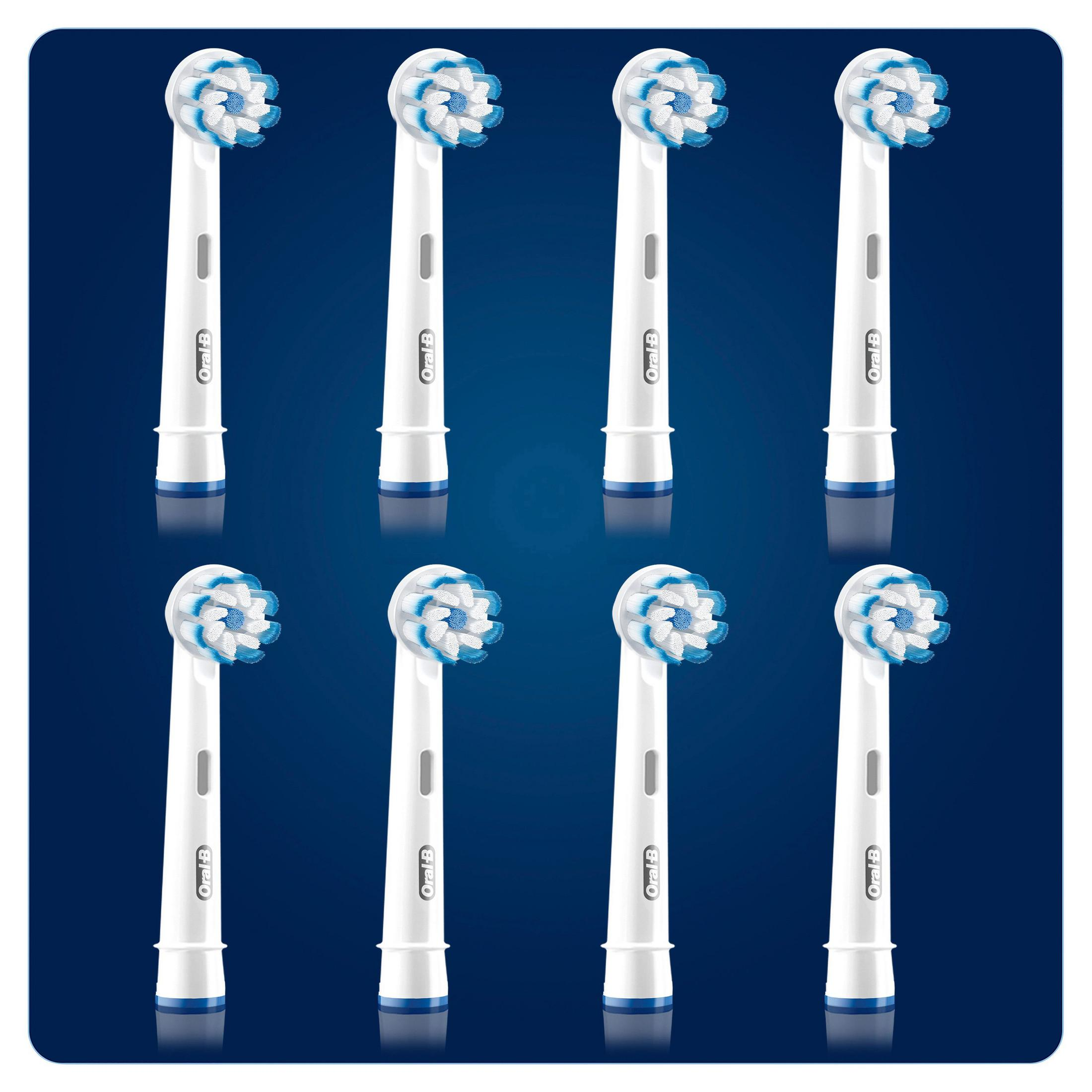 Acht Oral-B-Zahnbürstenköpfe mit blauen und weißen Borsten.