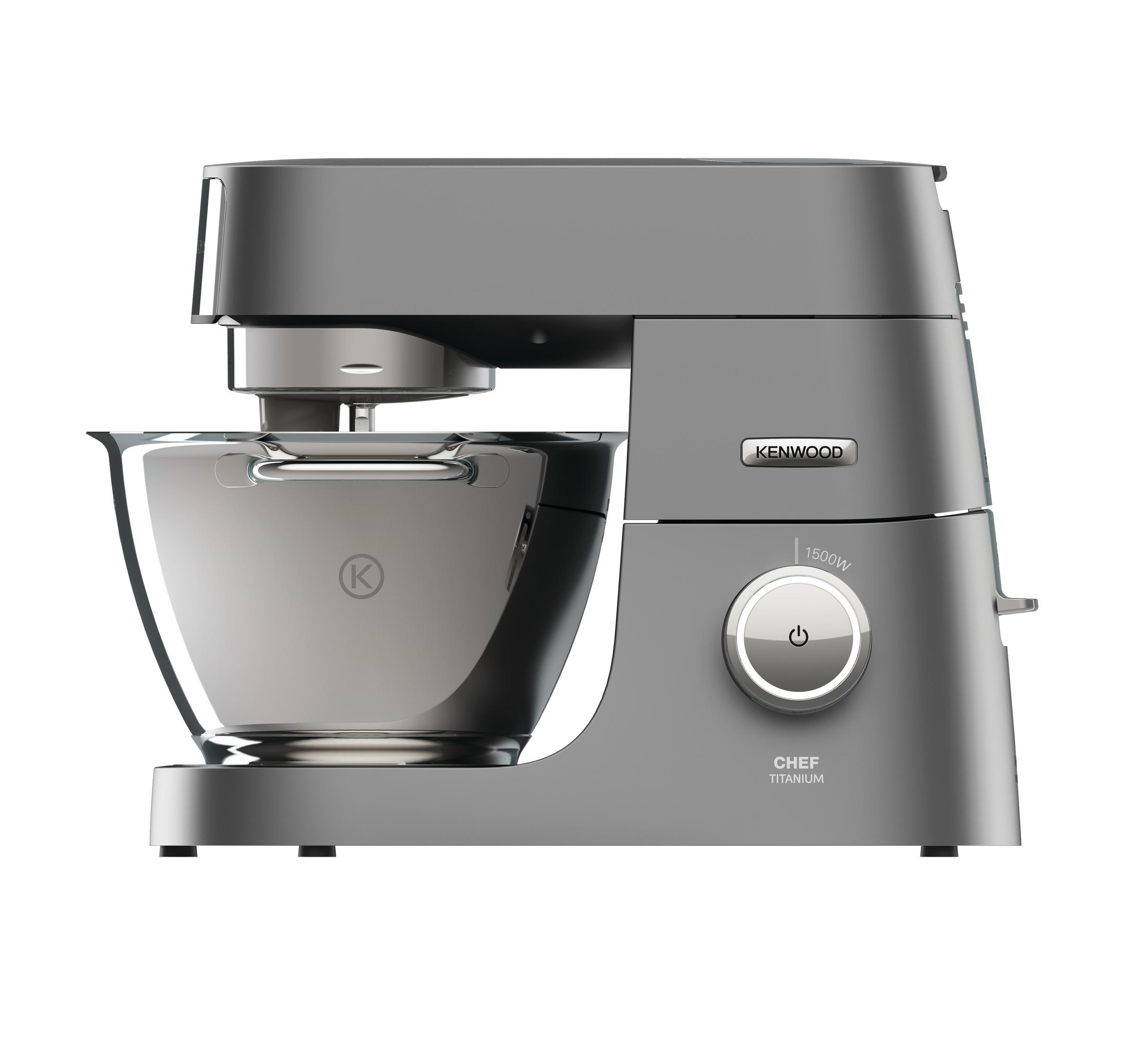 Grauer Kenwood Chef Titanium Küchenmixer mit Edelstahlschüssel auf weißem Hintergrund.