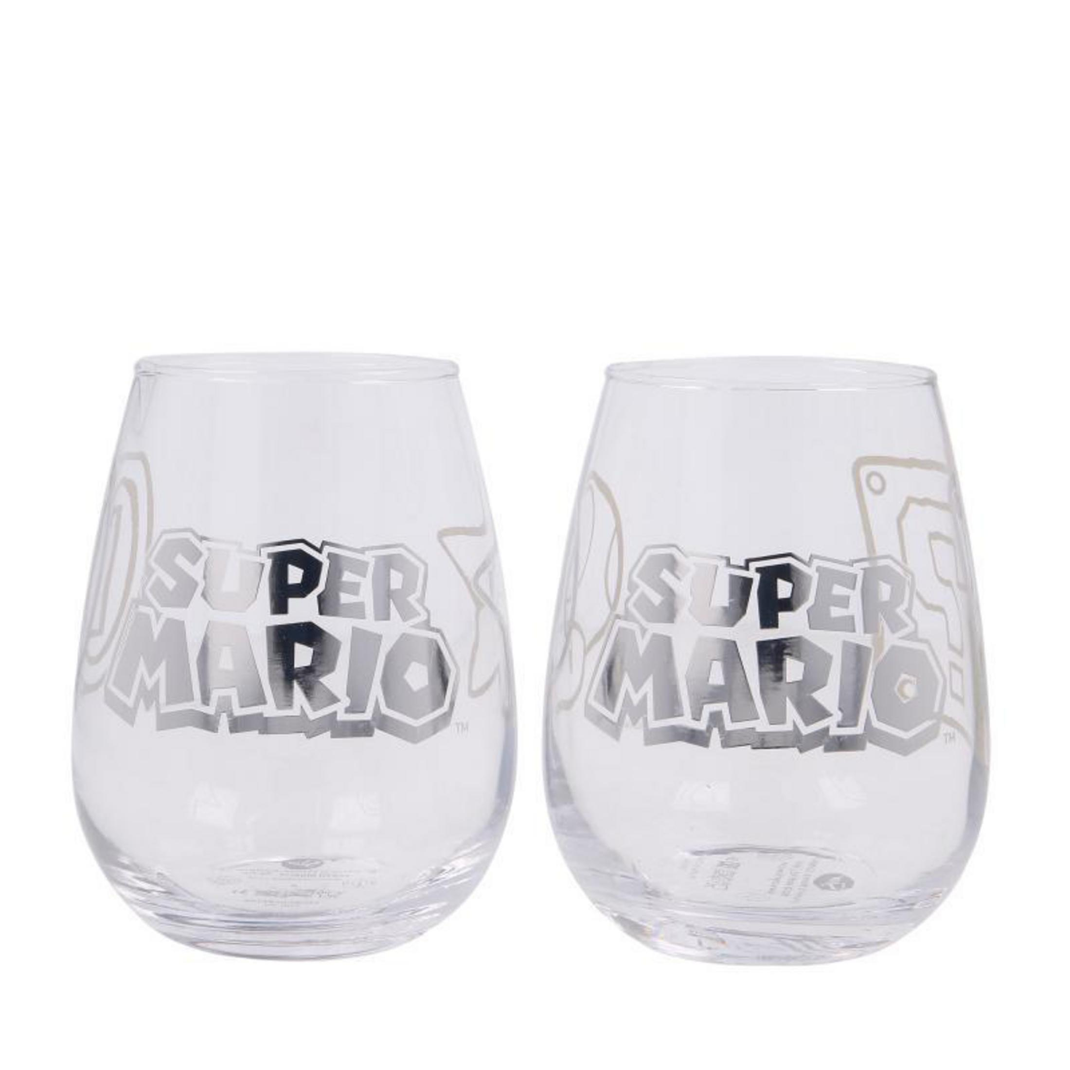 Zwei Super Mario Weingläser ohne Stiel mit Super Mario Logo auf weißer Oberfläche.