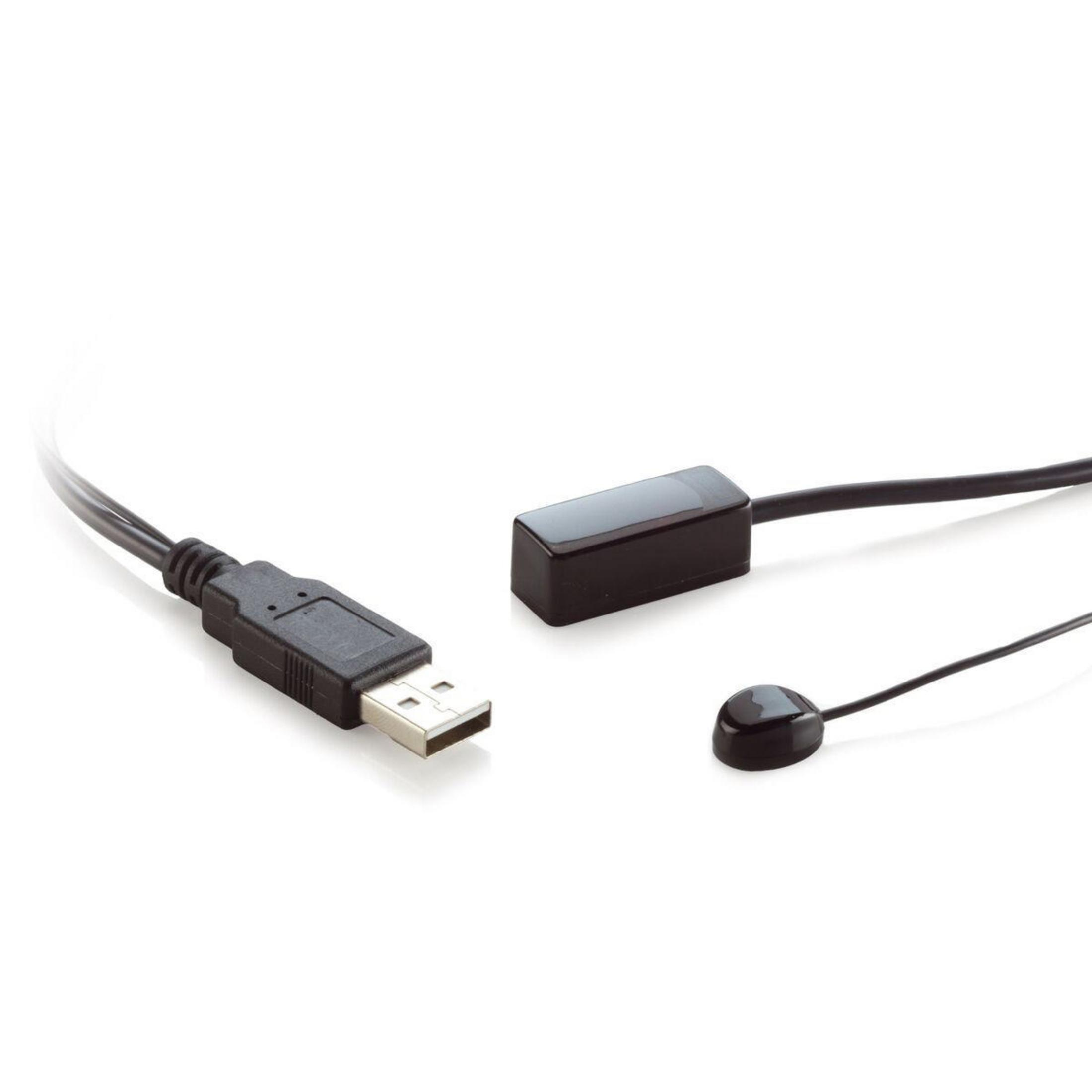 USB-Kabel mit USB-Anschluss, kleiner schwarzer Box und kleinem schwarzen Sensor auf Weiß.
