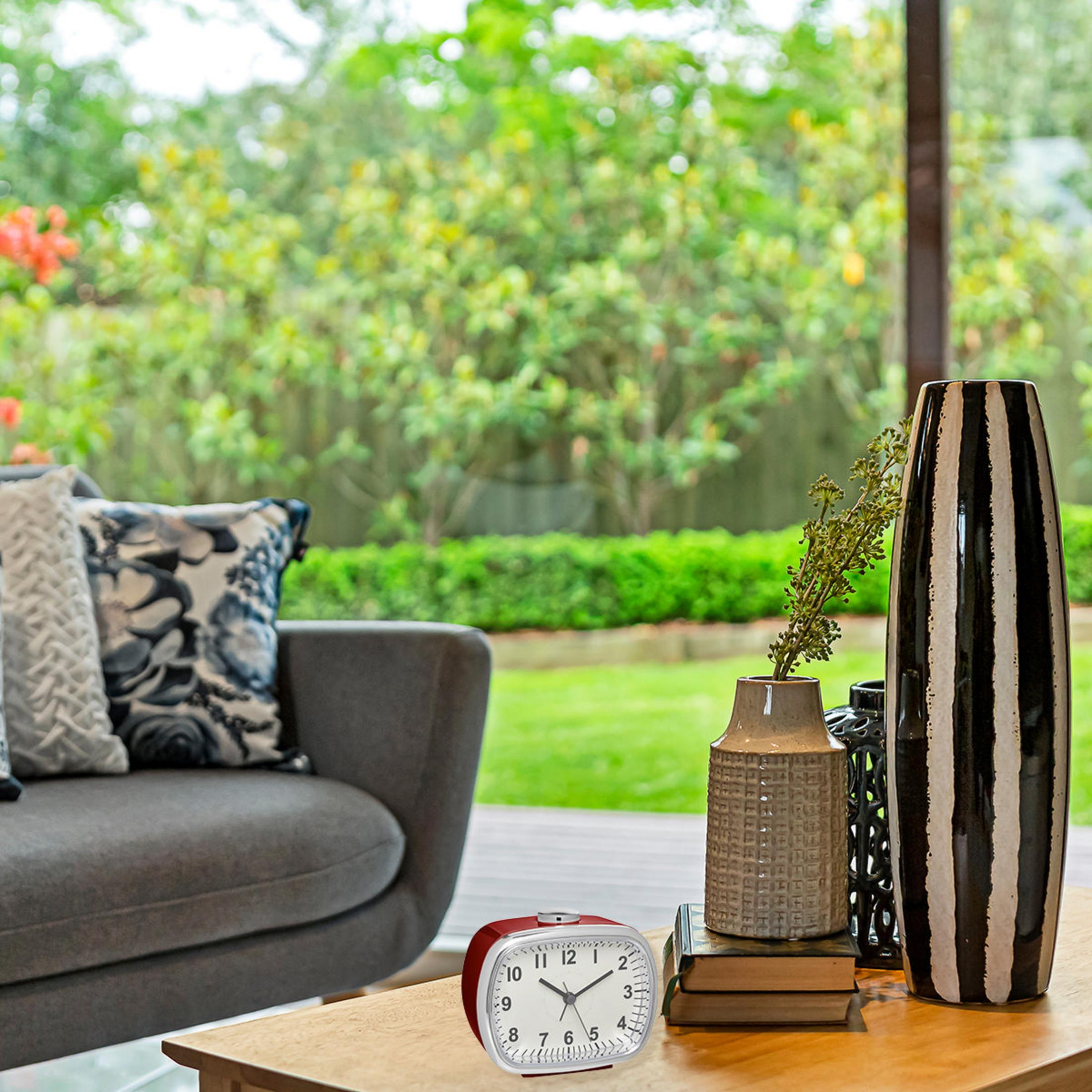 TFA WECKER IM RETRO LOOK Analoger Wecker SATURN