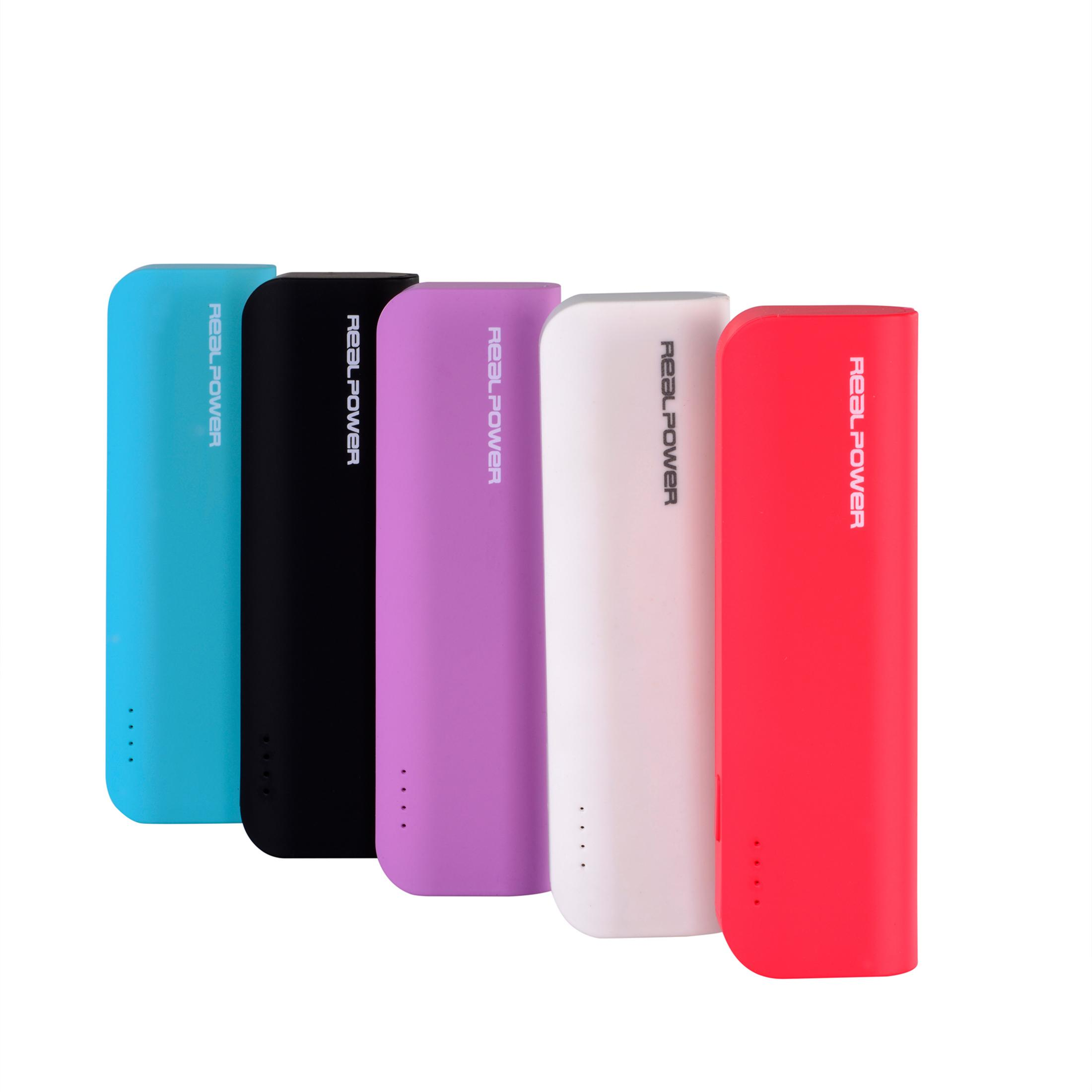 Fünf bunte Powerbanks: blau, schwarz, lila, weiß und rot.